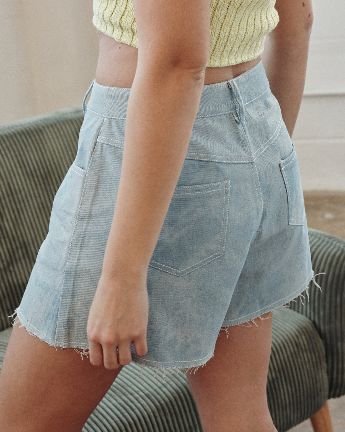 Distressed Short