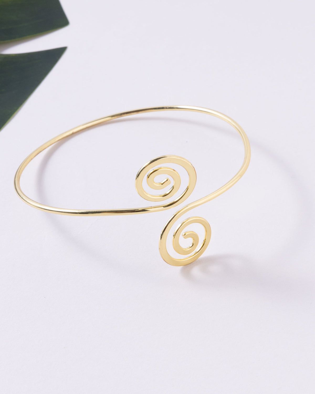 16K Plated 2 Swirls Armband