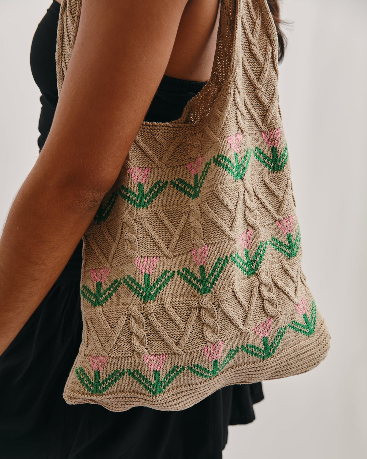 Flora Crochet Purse