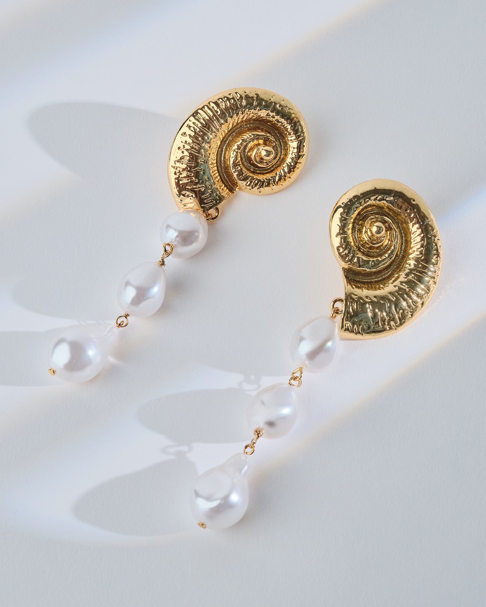16K Plated Seabed Earrings