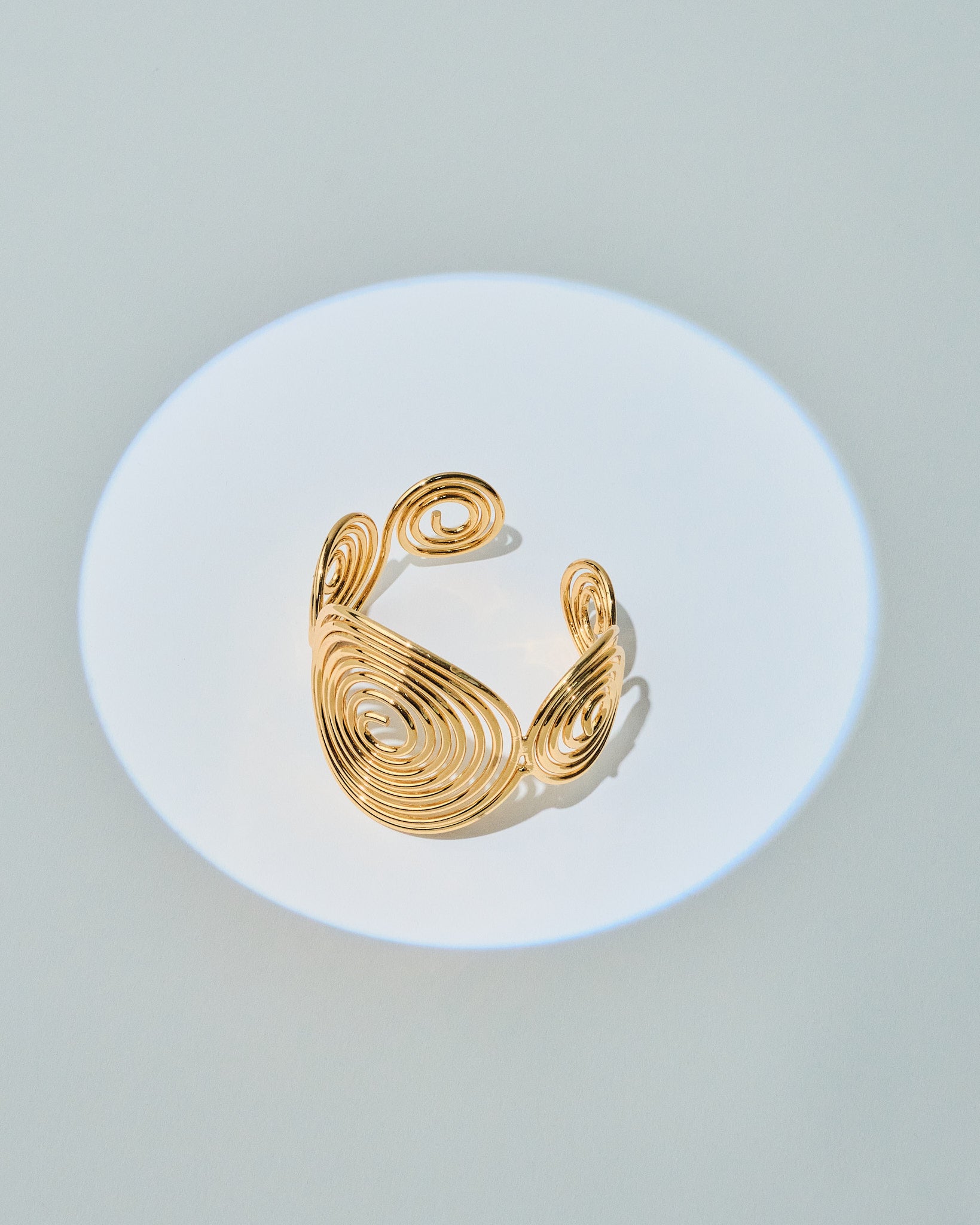 16K Plated Hipno Bracelet