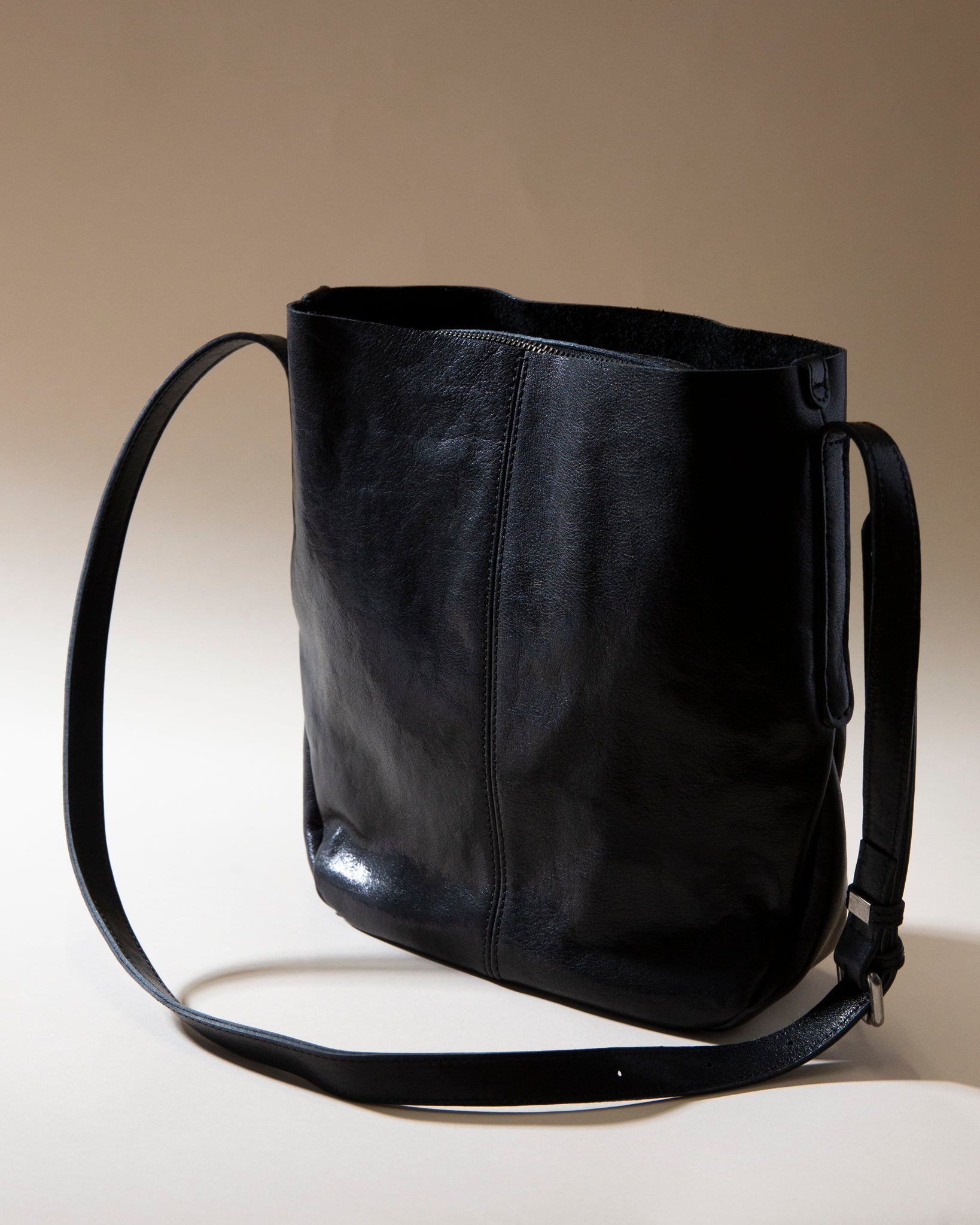 Tom Leather Purse