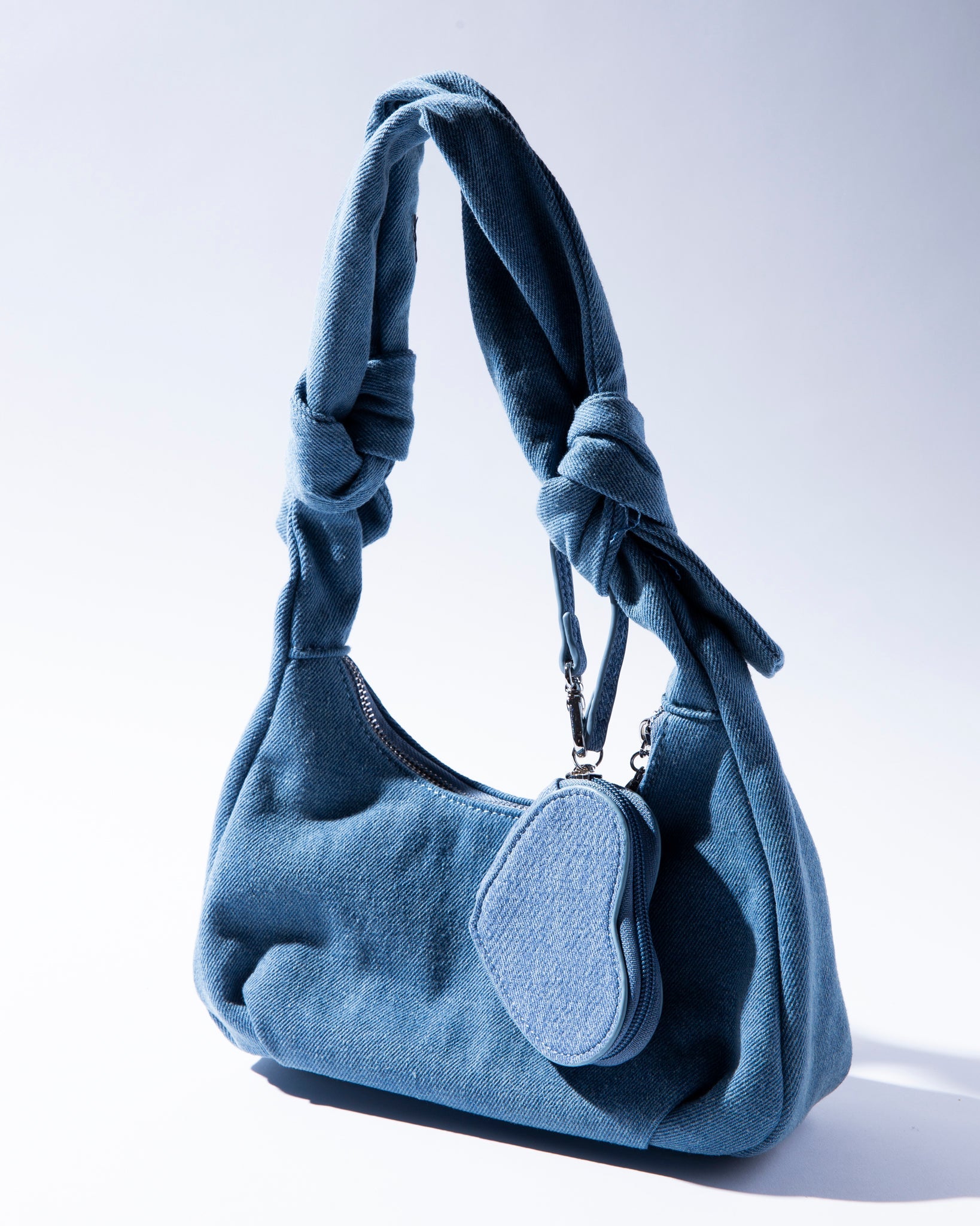Nelia Purse