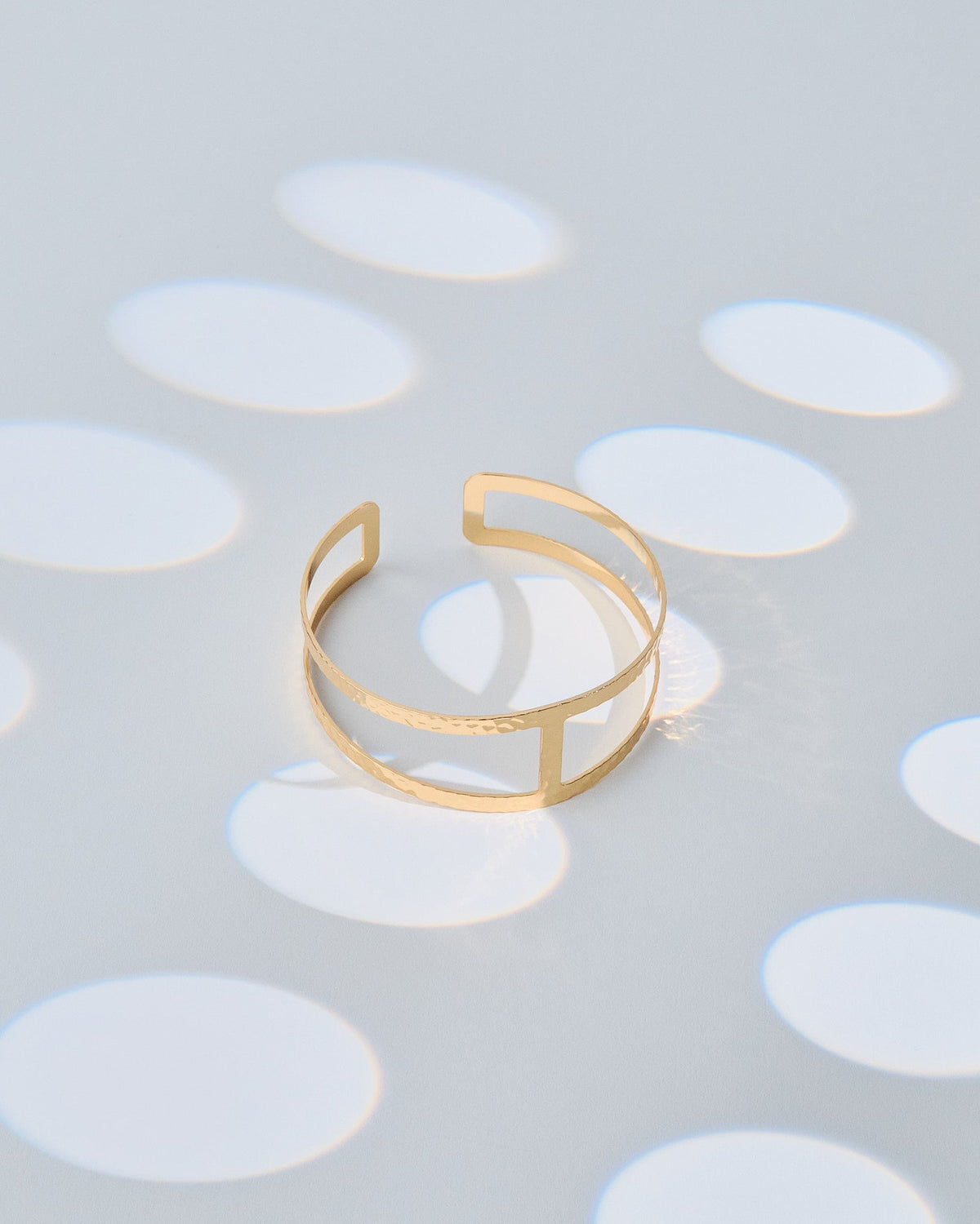 16K Plated Status Armcuff