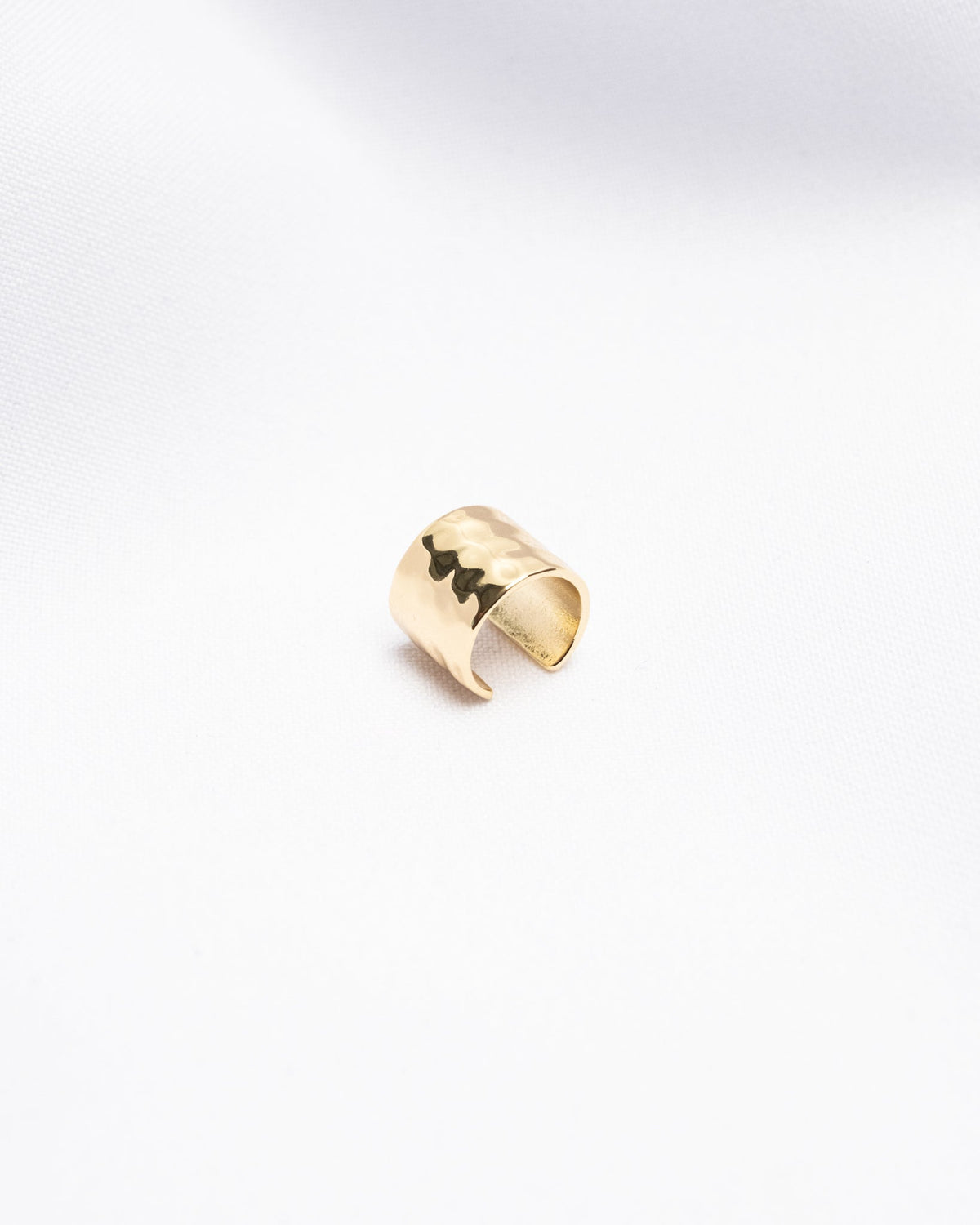 16K Plated Andrea Earcuff