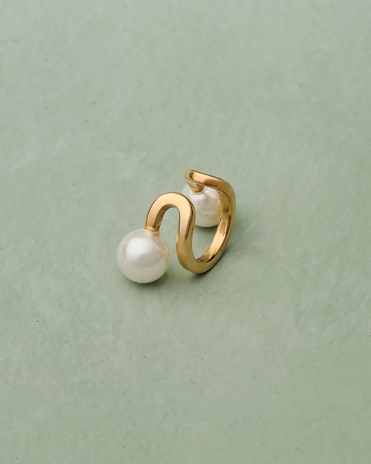 18K Plated Shayna Earcuff