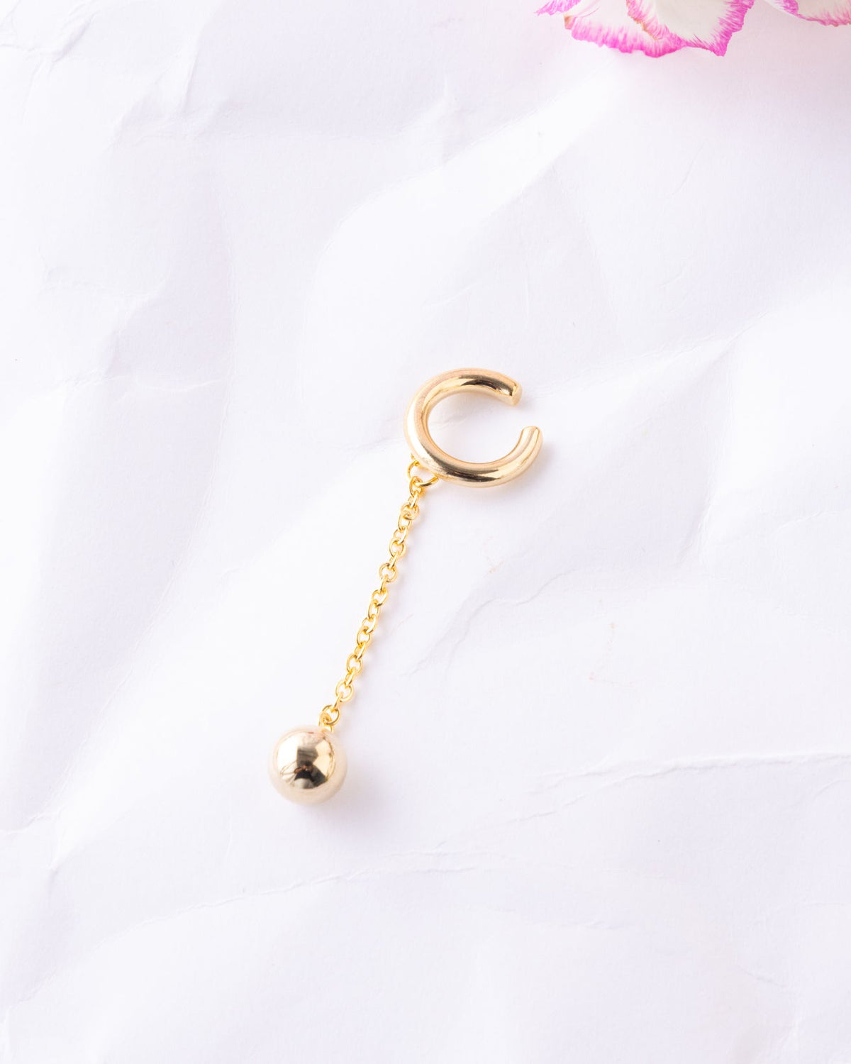16K Plated Dancing Earcuff