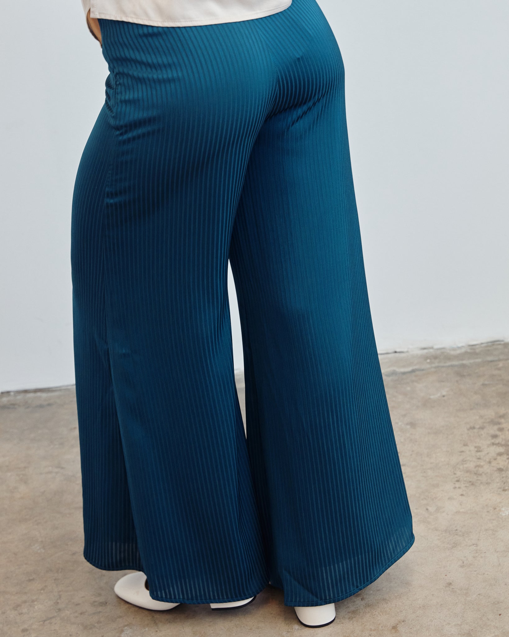 Diondra Pant