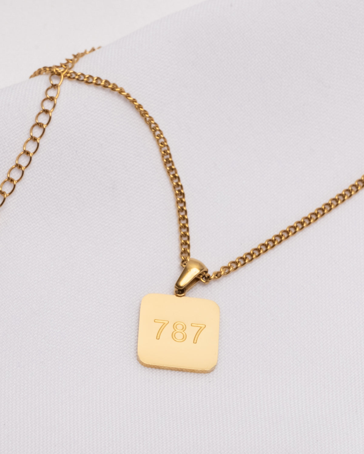 18K Plated 787 PR Necklace