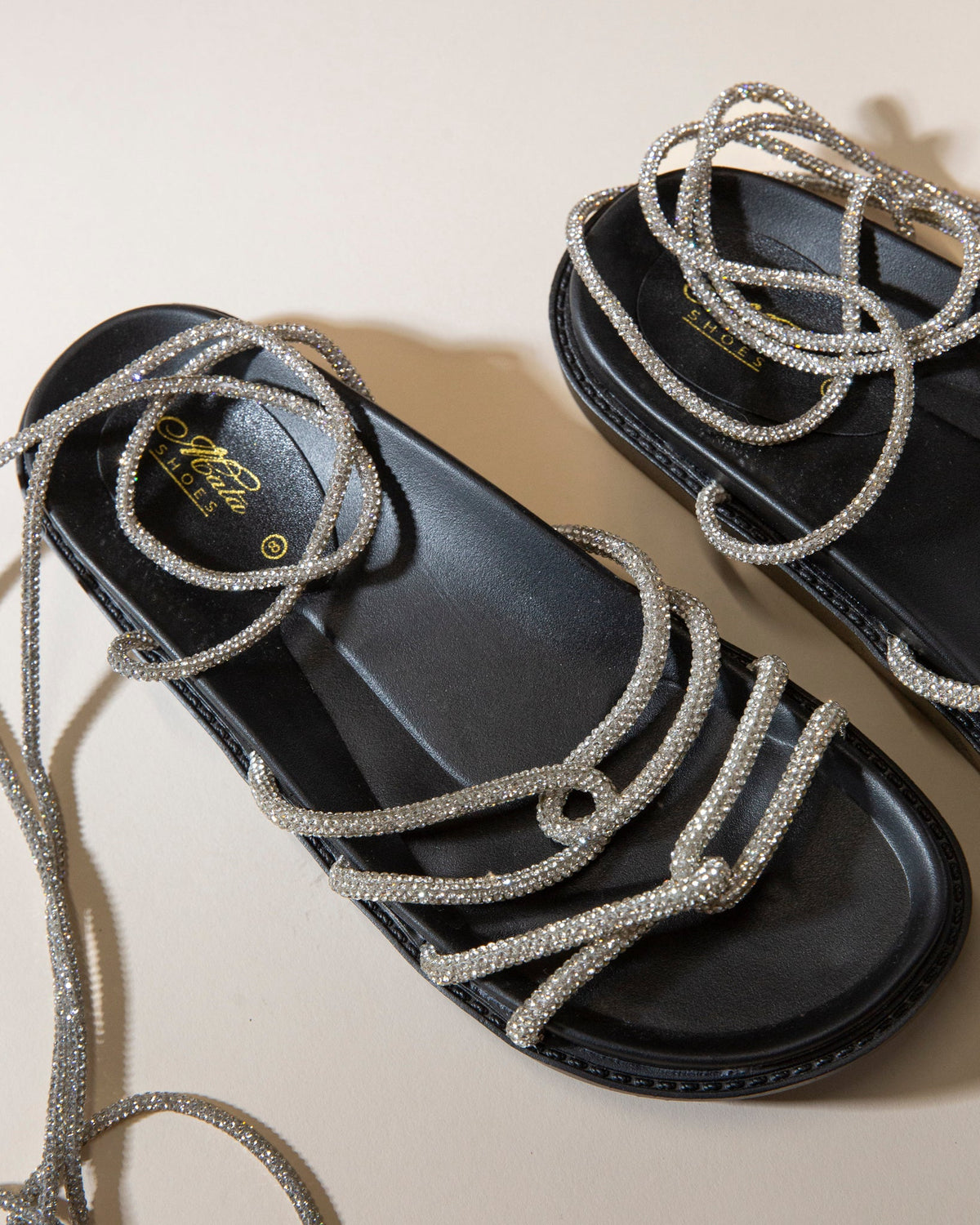 Mucho Brillo Sandals