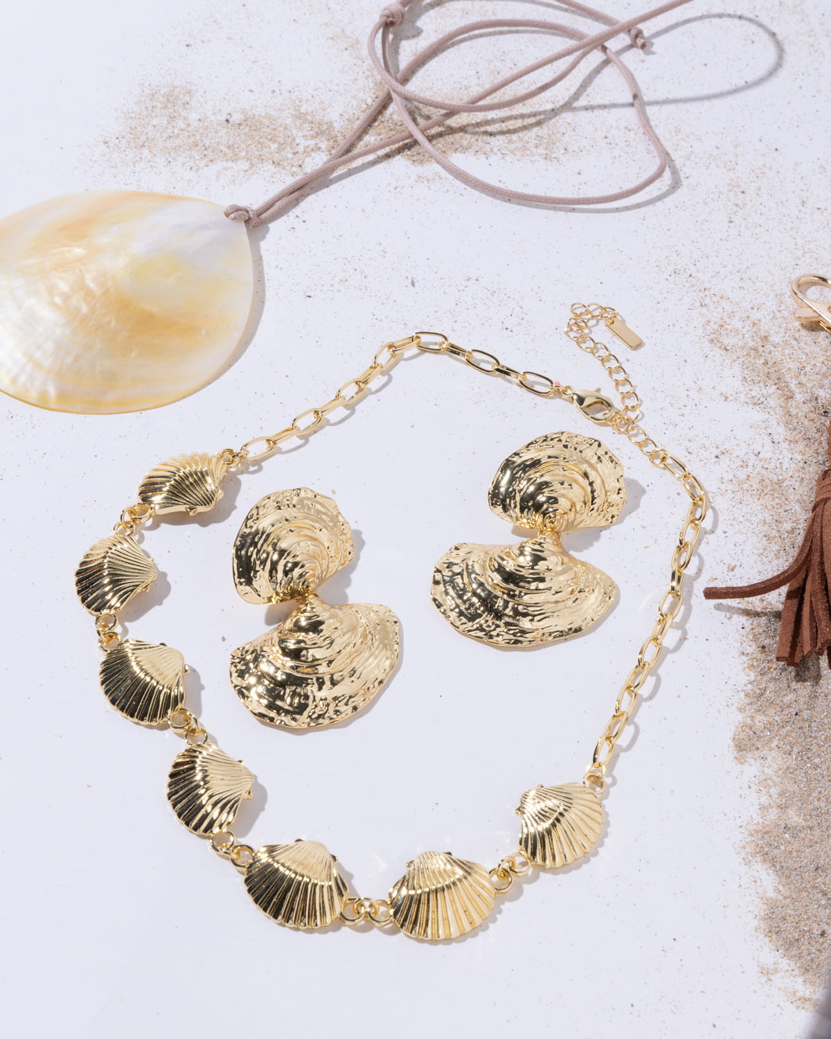 The Shell Necklace