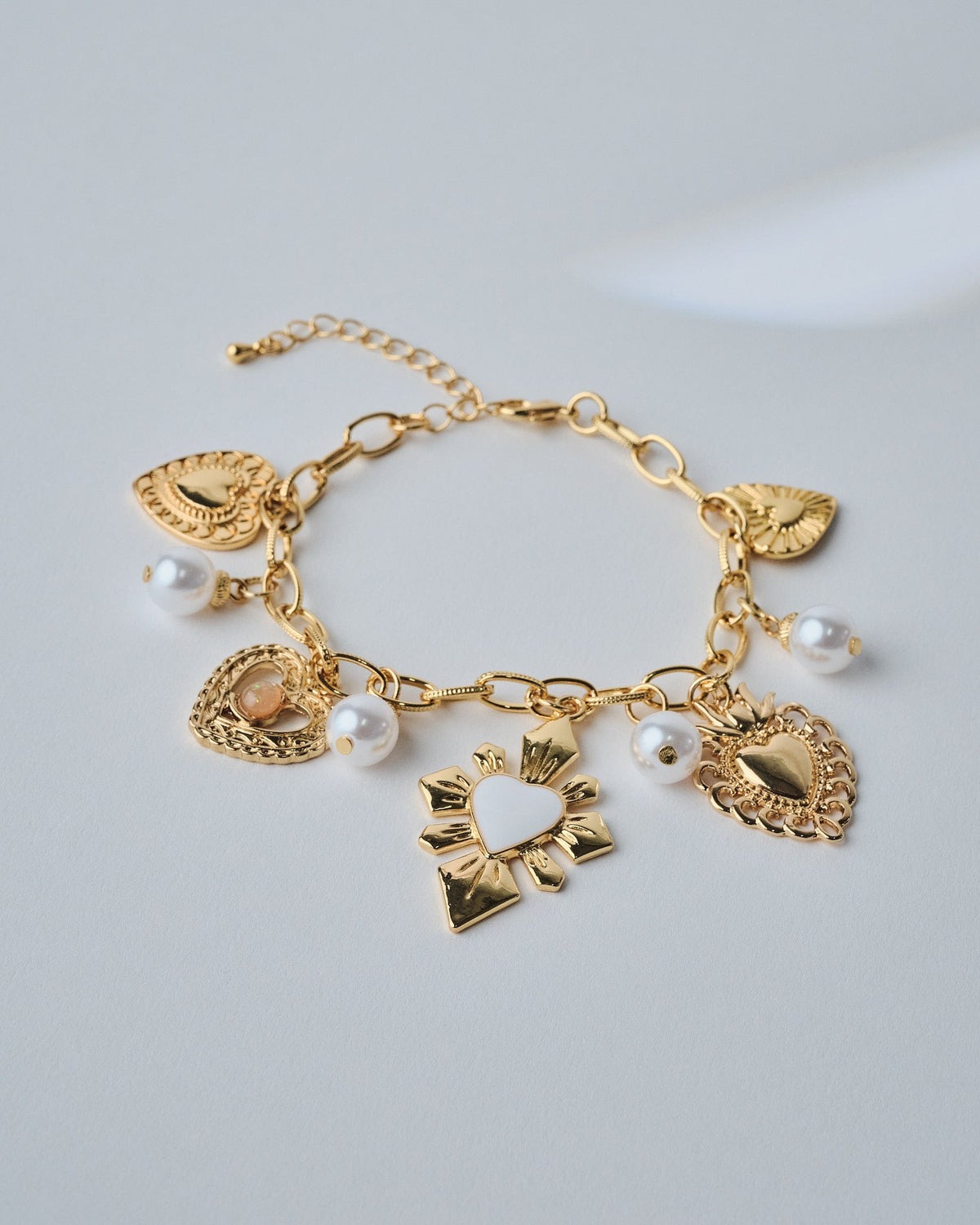 16K Plated Sacred Heart Bracelet