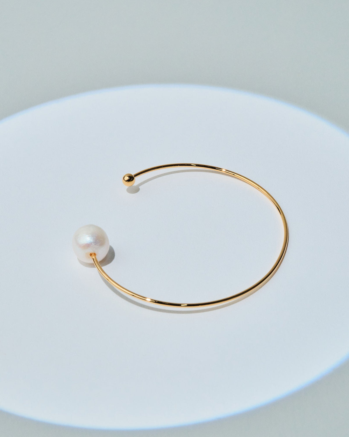 18K Plated Una Perla Cuff