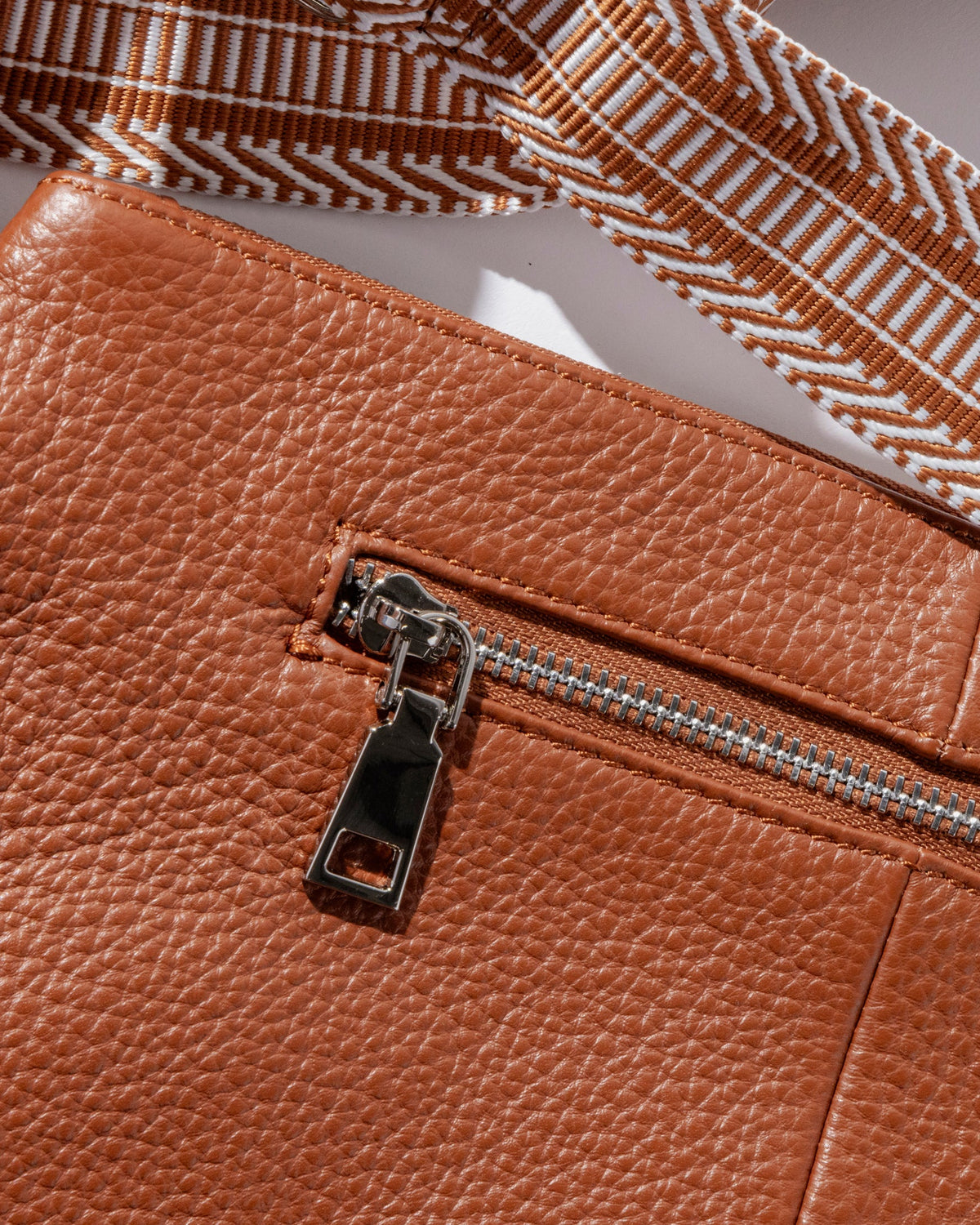 Kumeli Leather Purse