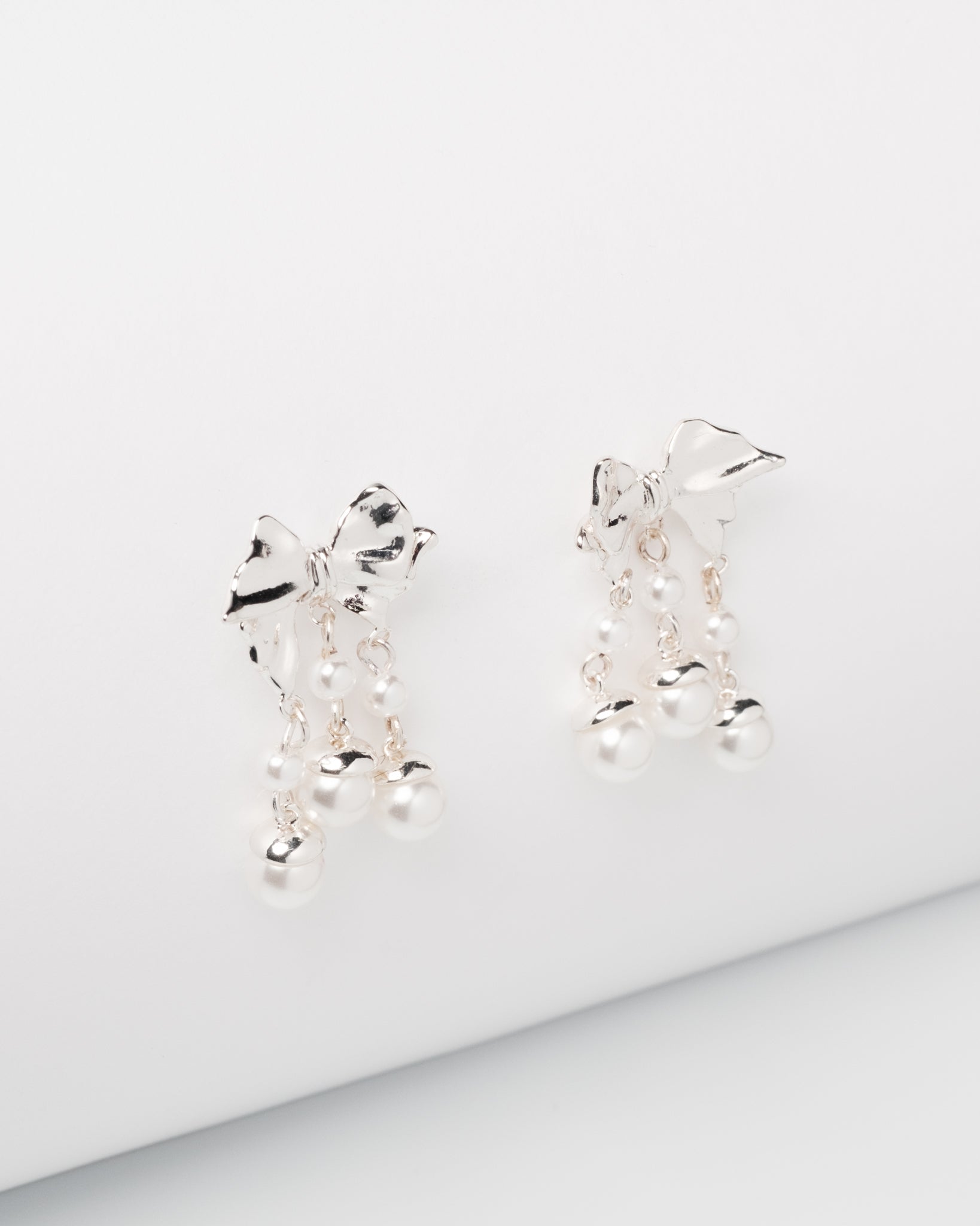 Pearly Coquette Earrings