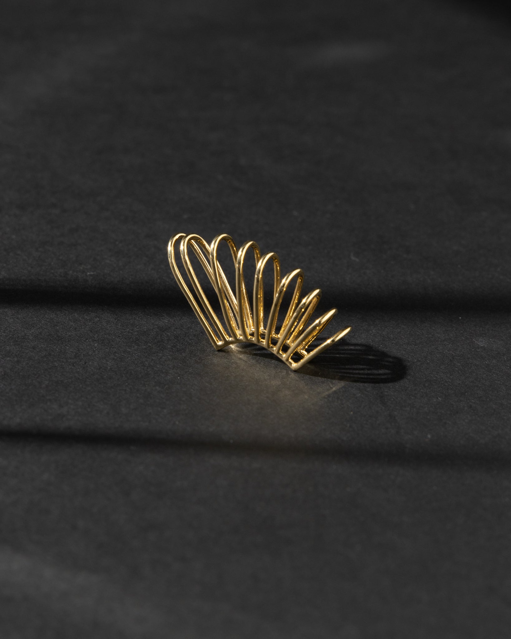 16K Plated Out There Earcuff