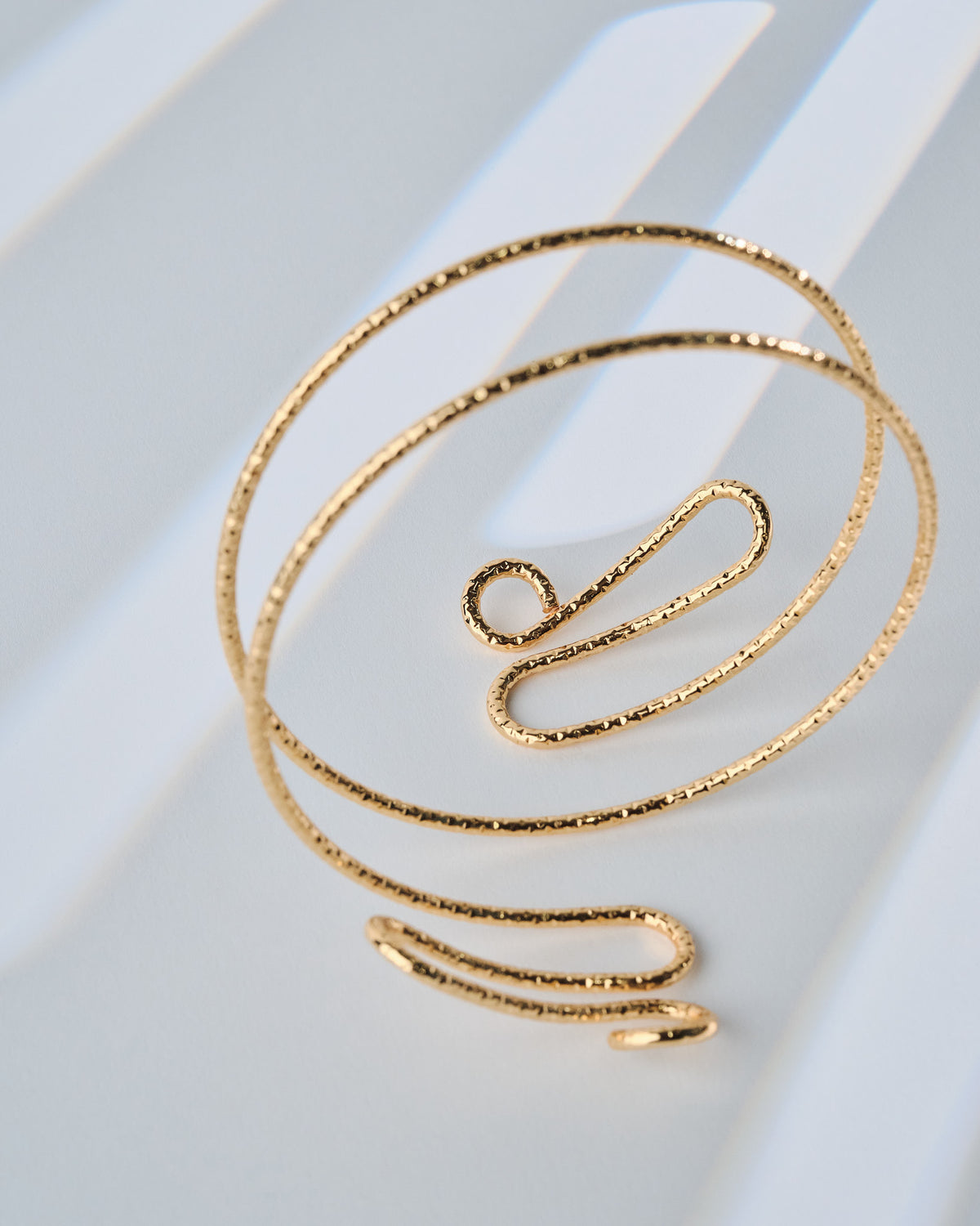 16K Plated Egypt Armband