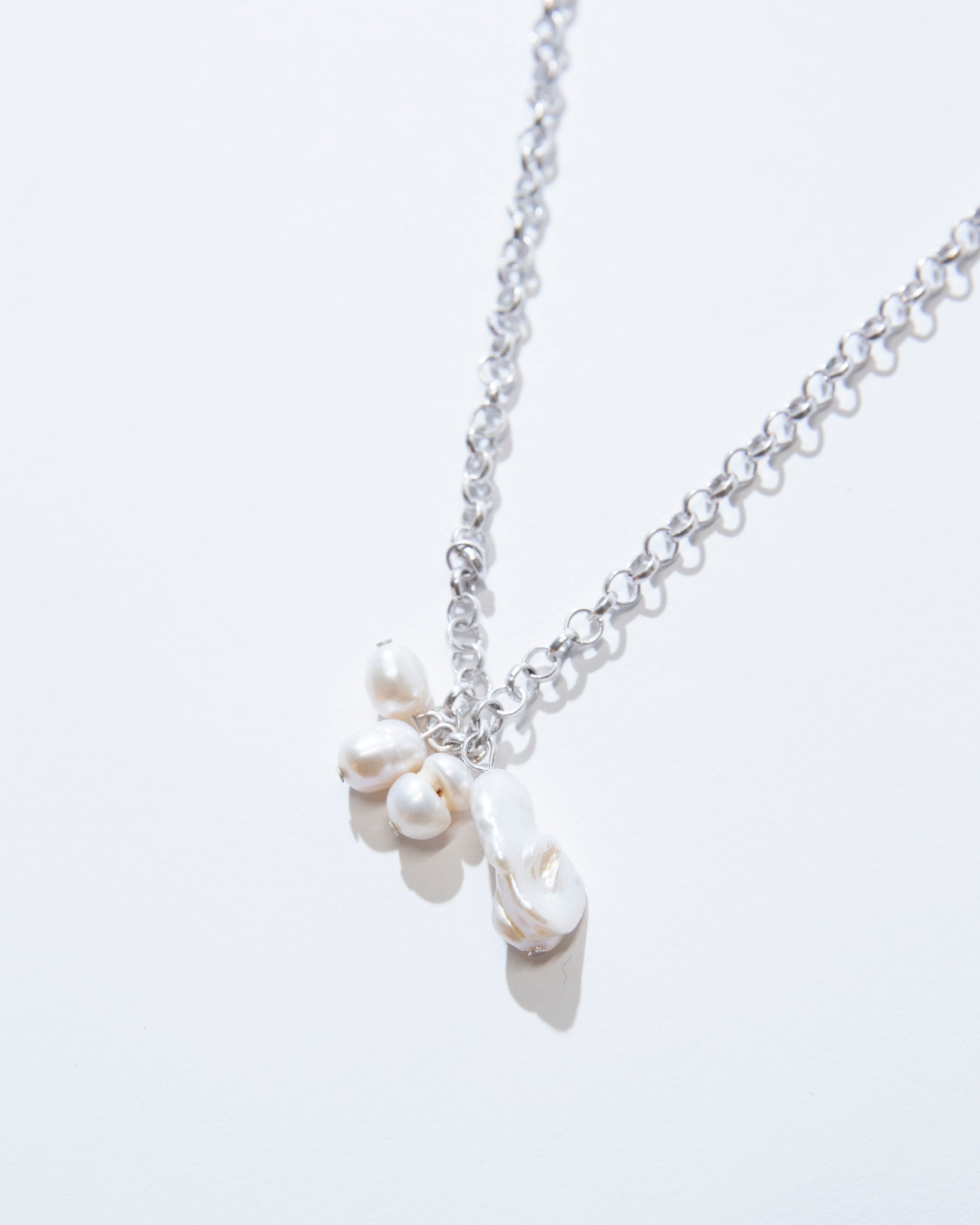 Some Pearls Necklace