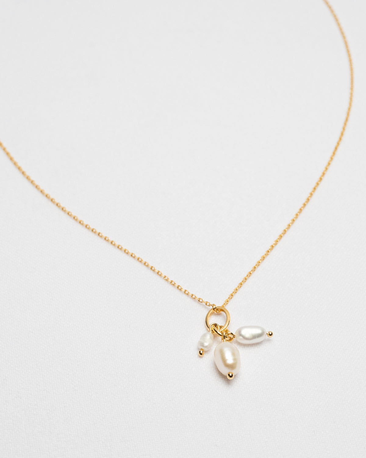 16K Plated 3 Pearls Necklace