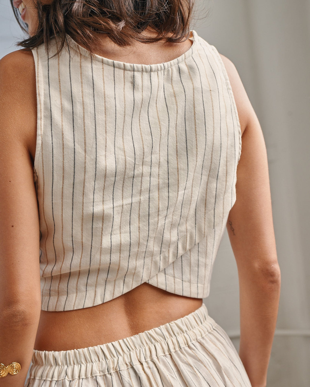 Juni Linen  Crop