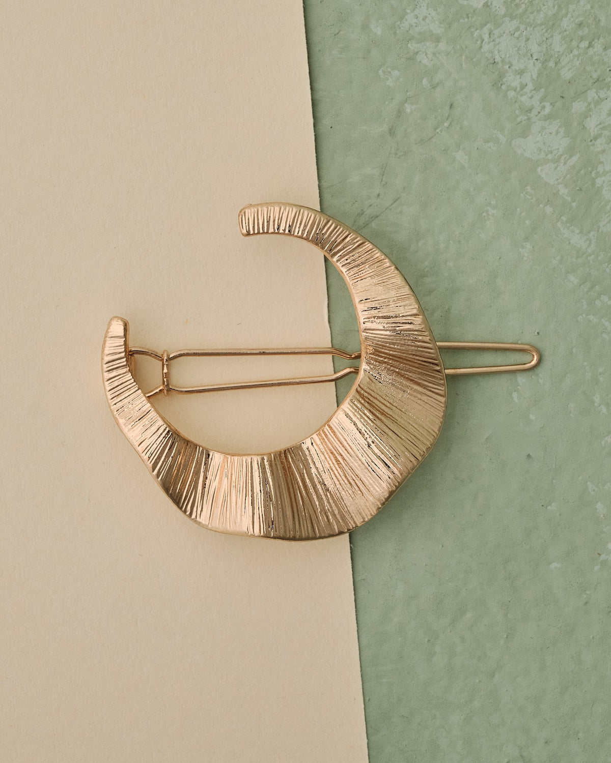 16K Plated Luna Hair Pin