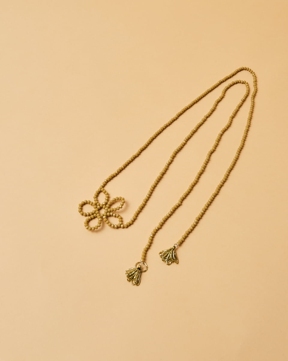 Adjustable Beaded Flower Necklace