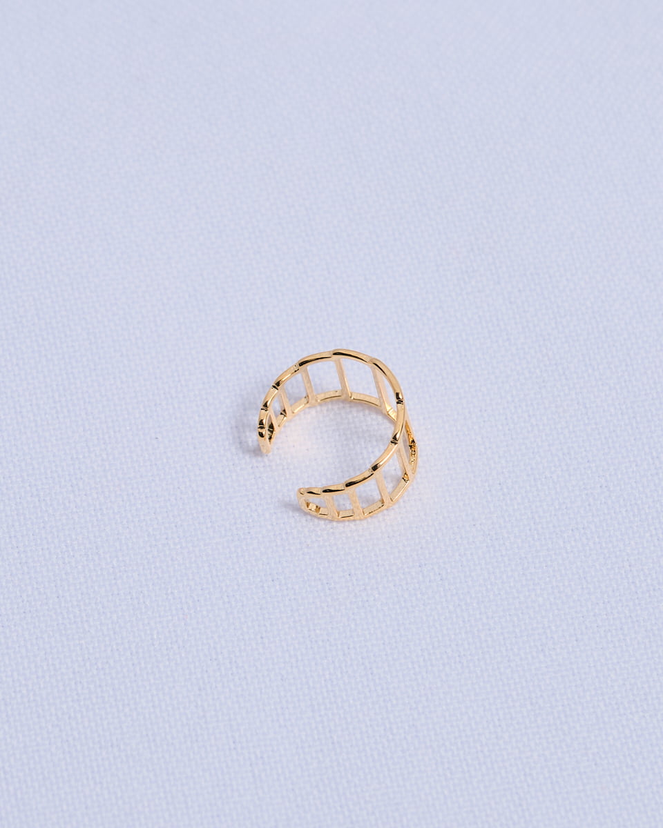16K Plated Rectangles Earcuff
