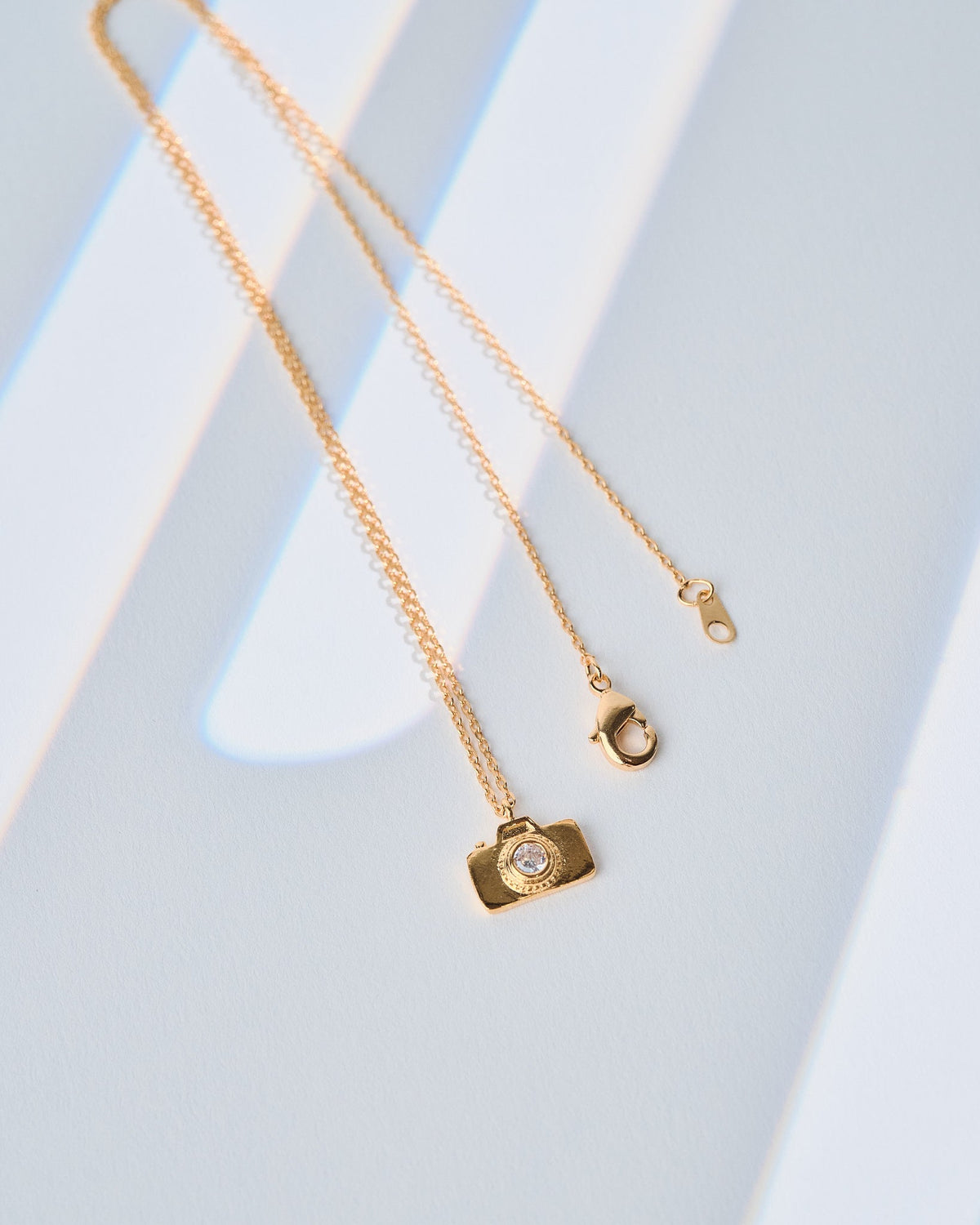 16K Plated Camera Flash Necklace