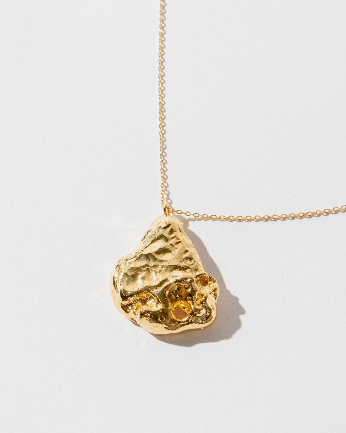 16K Plated Piedra Necklace