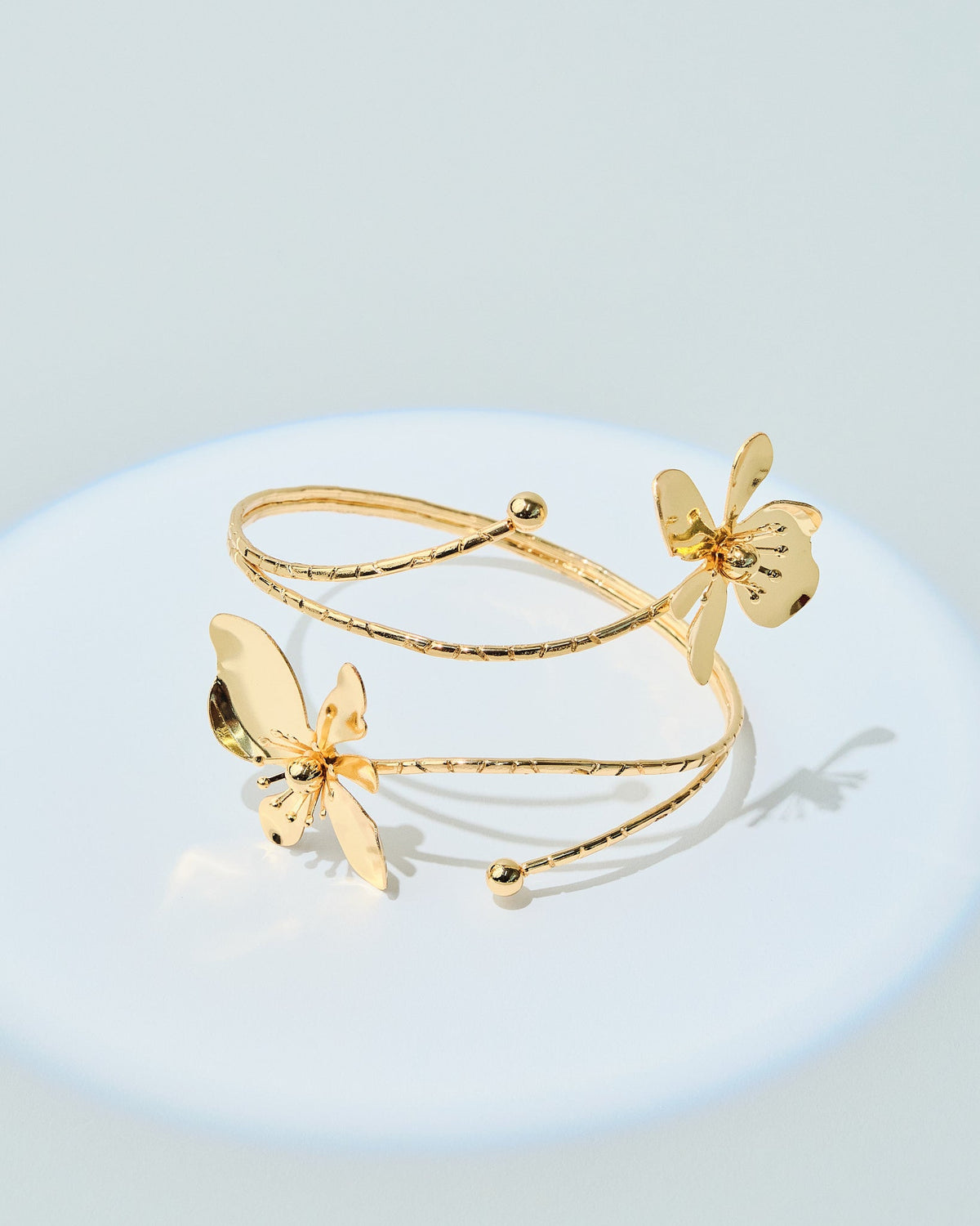 16K Plated Springy Armband