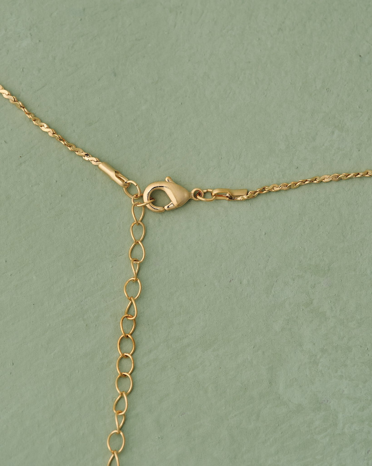 16K Plated Heide Necklace
