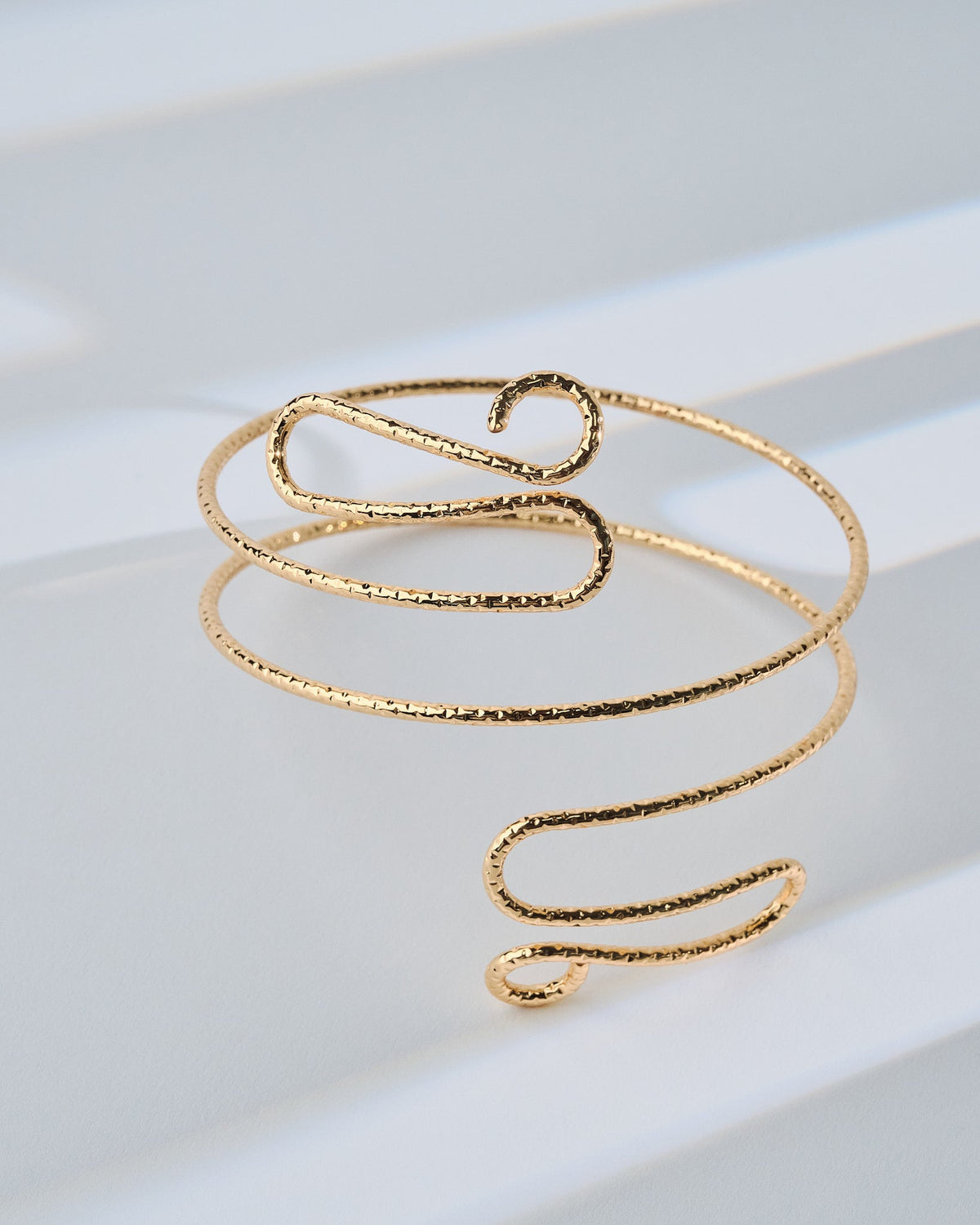 16K Plated Egypt Armband