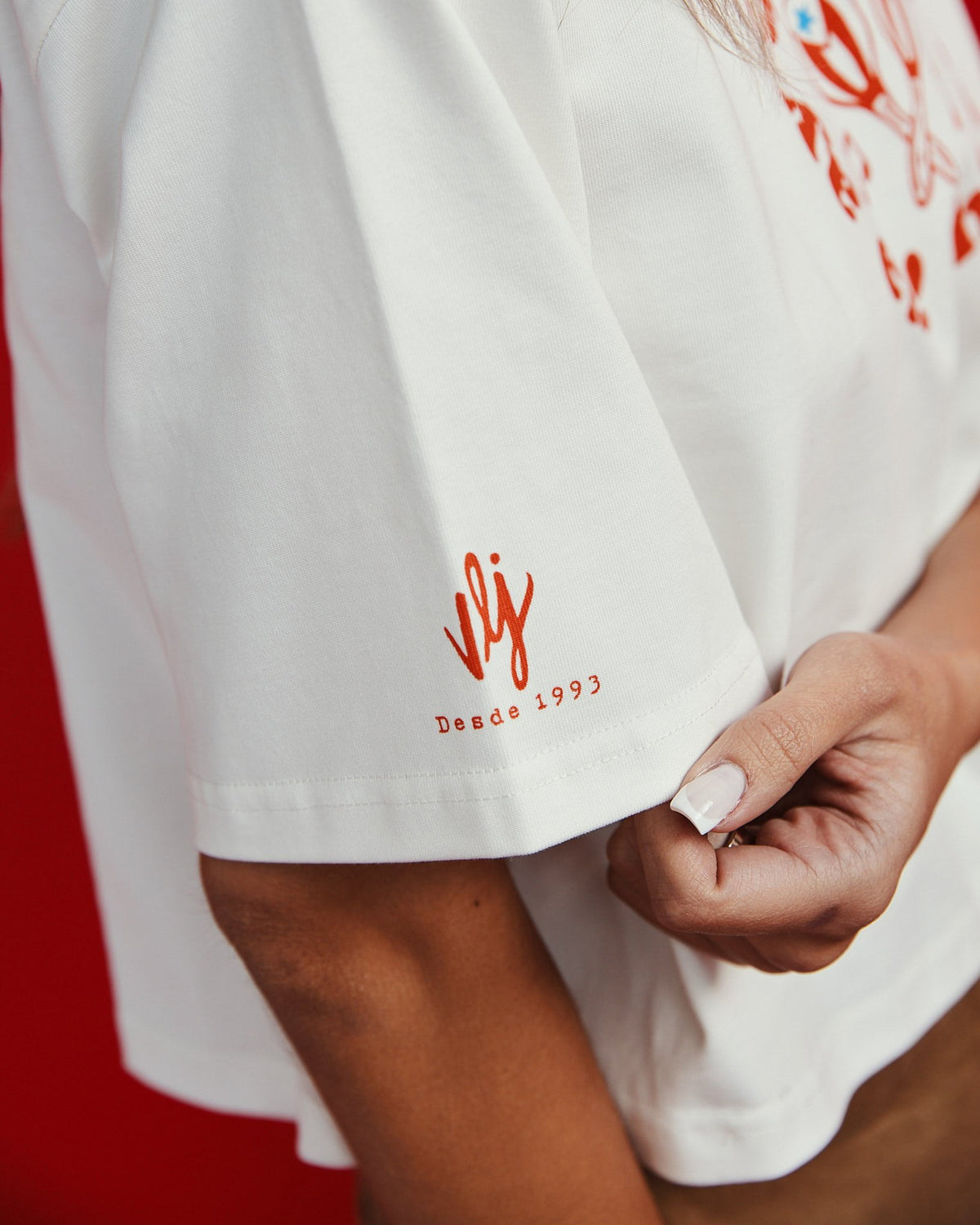 El Tiesto Crop