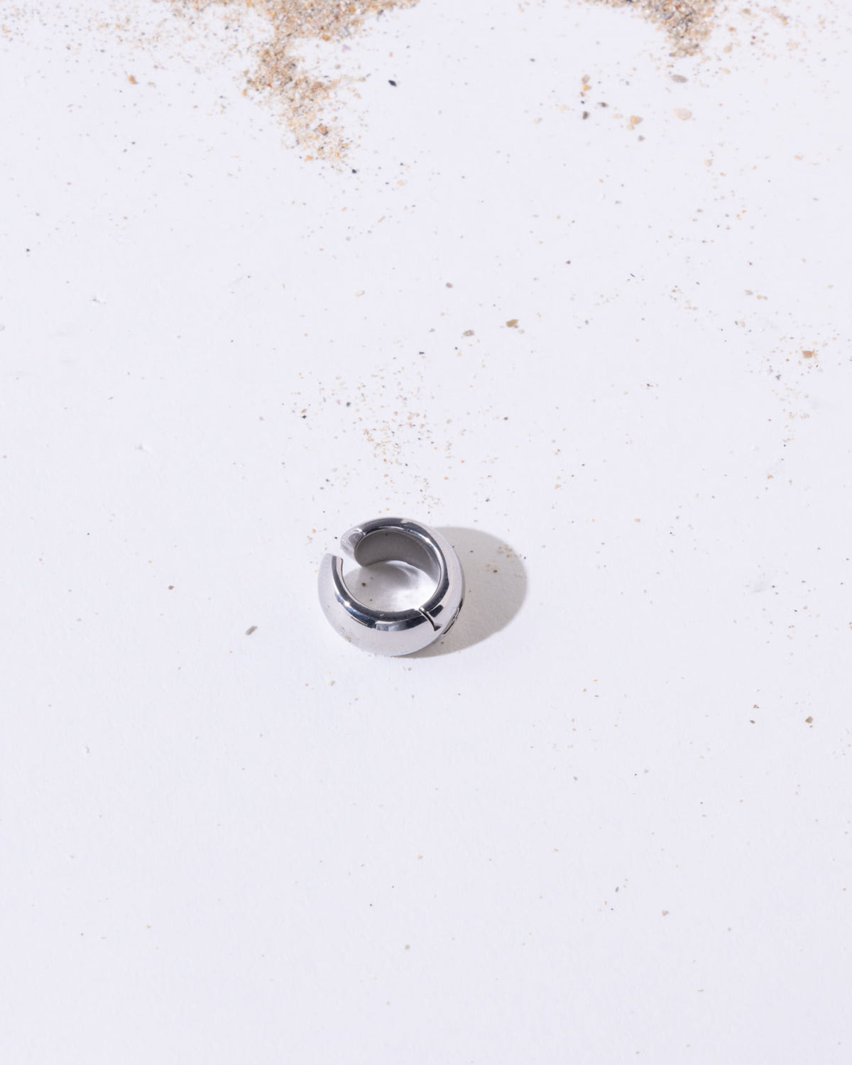 Romeri Earcuff