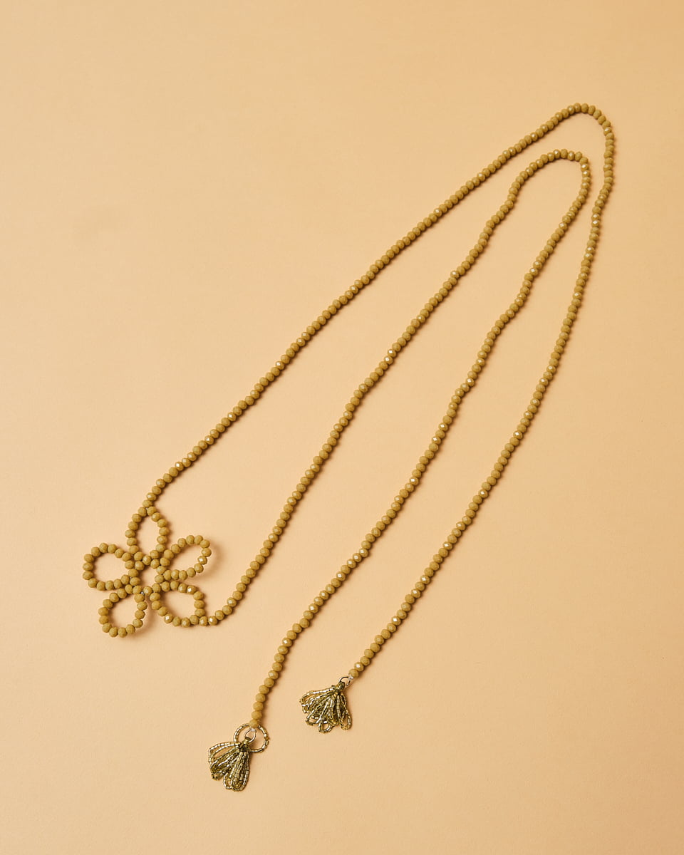 Adjustable Beaded Flower Necklace