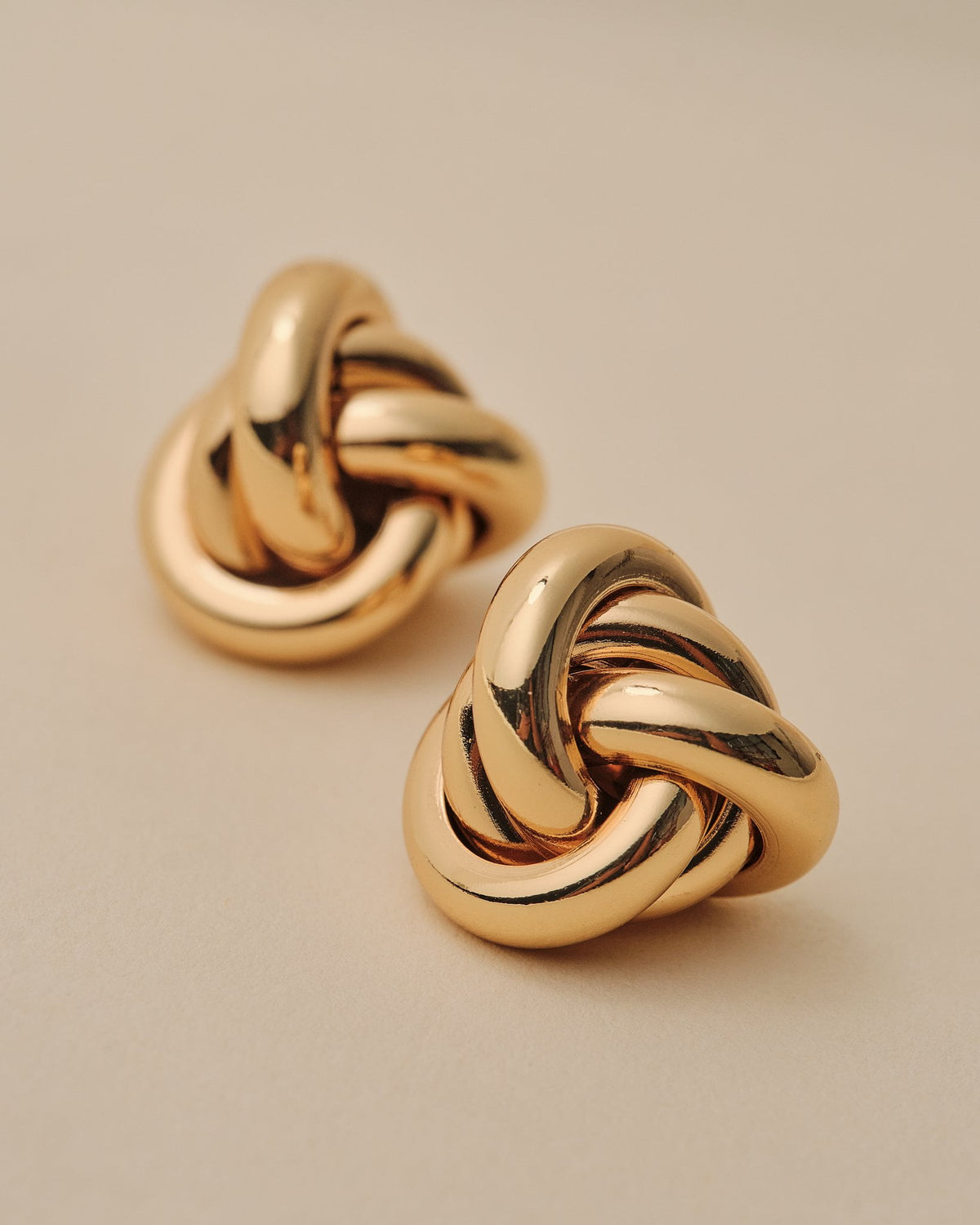 16K Plated Nudo Earrings