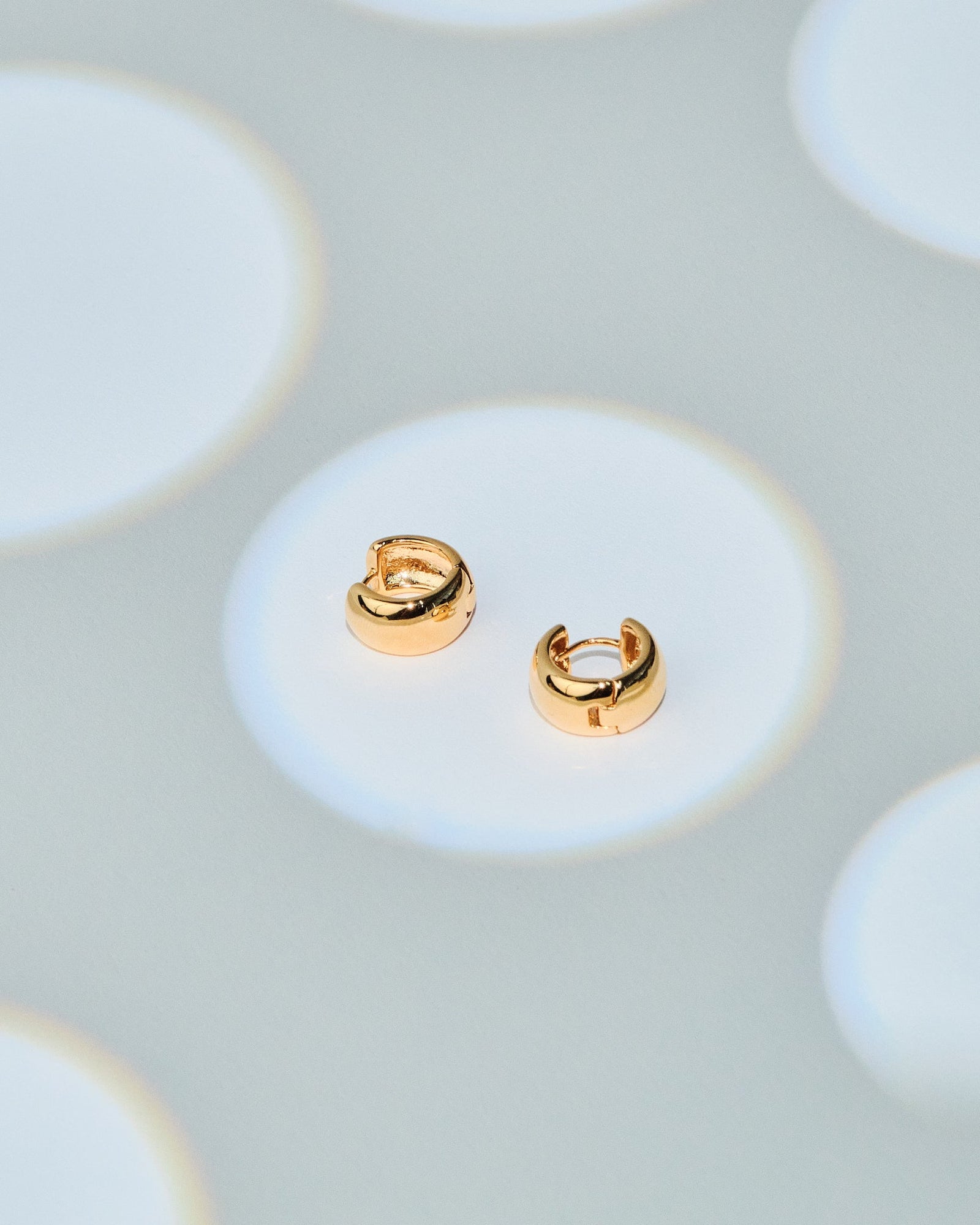 18K Plated Shaka Hoop