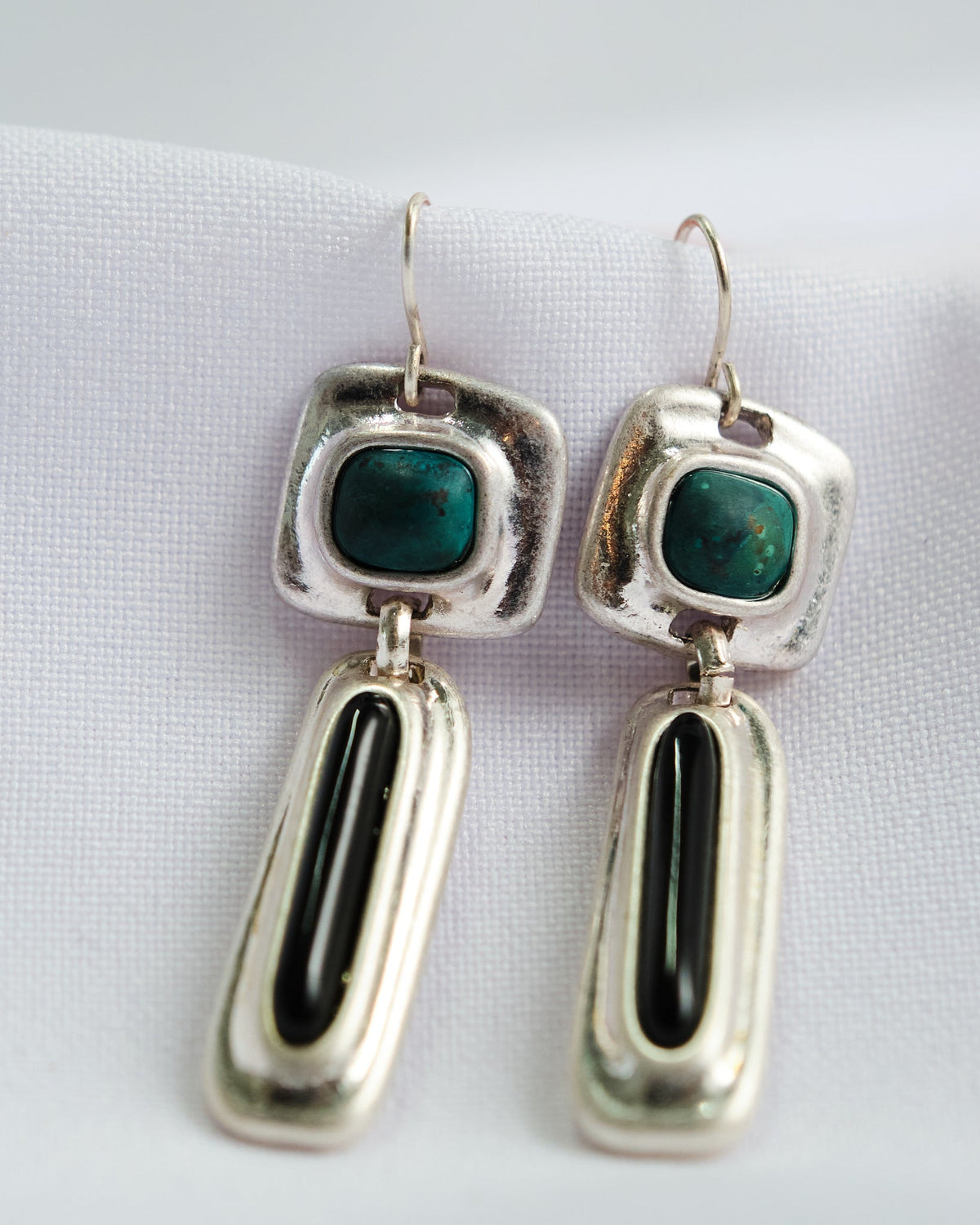 Uvee Earrings