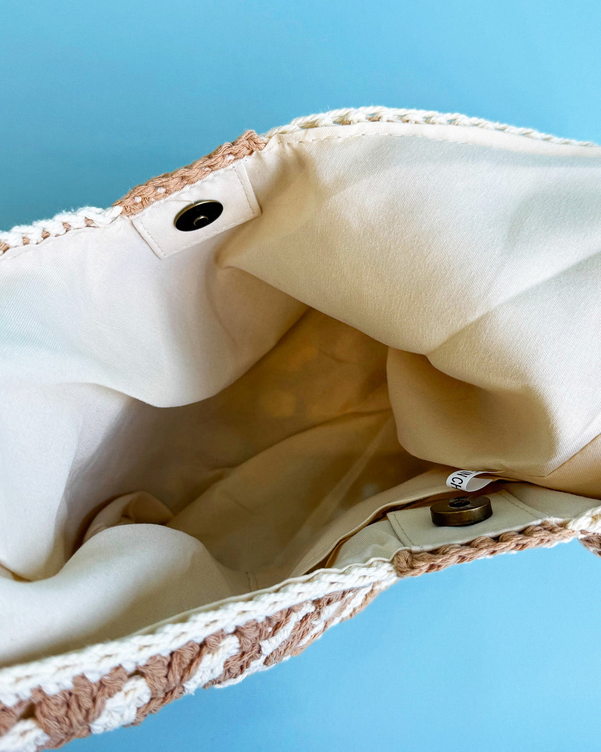 Crochet Contrast Purse