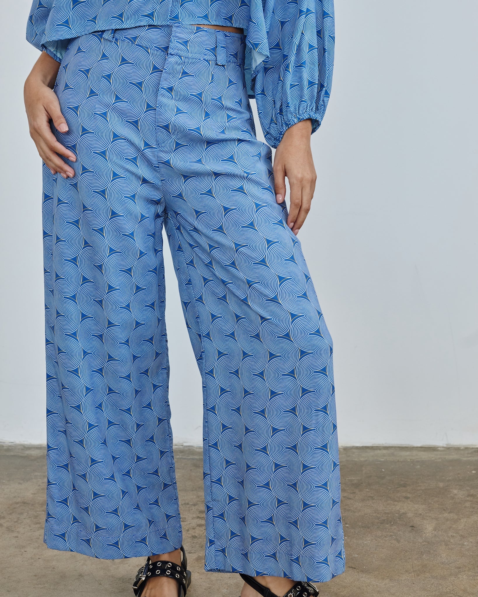 Komogo Pant