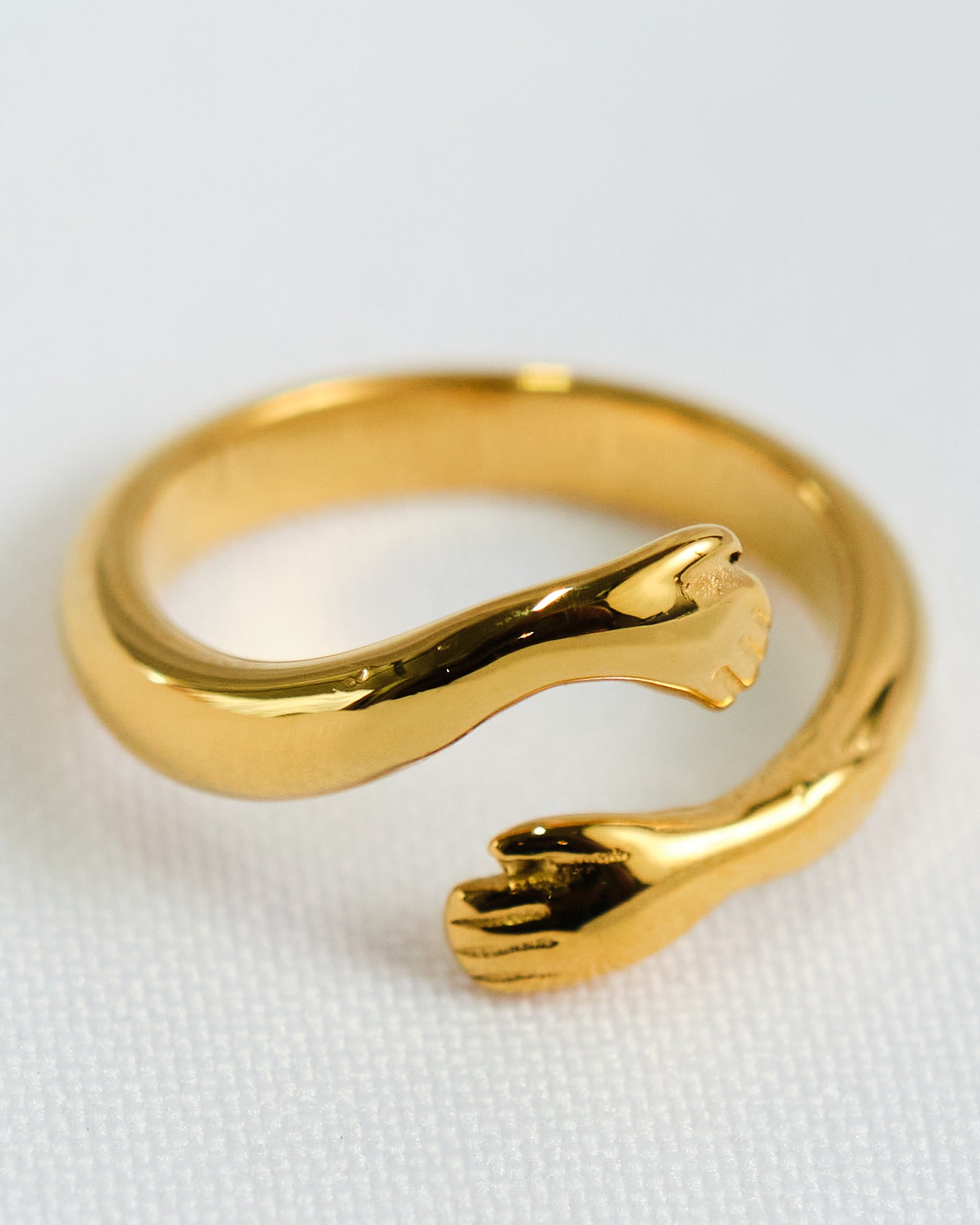 Free Hugs Ring