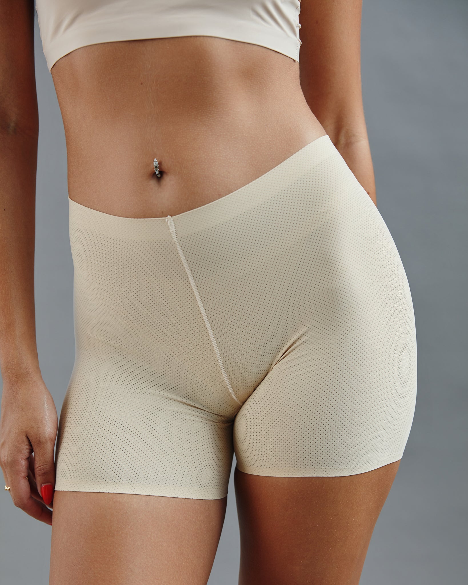Seamless Short