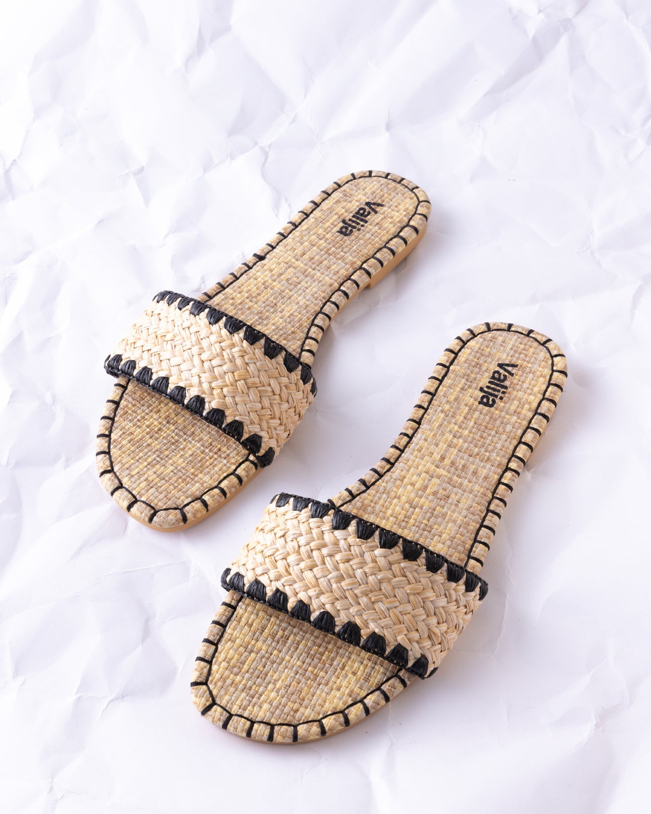 Oriana Sandal