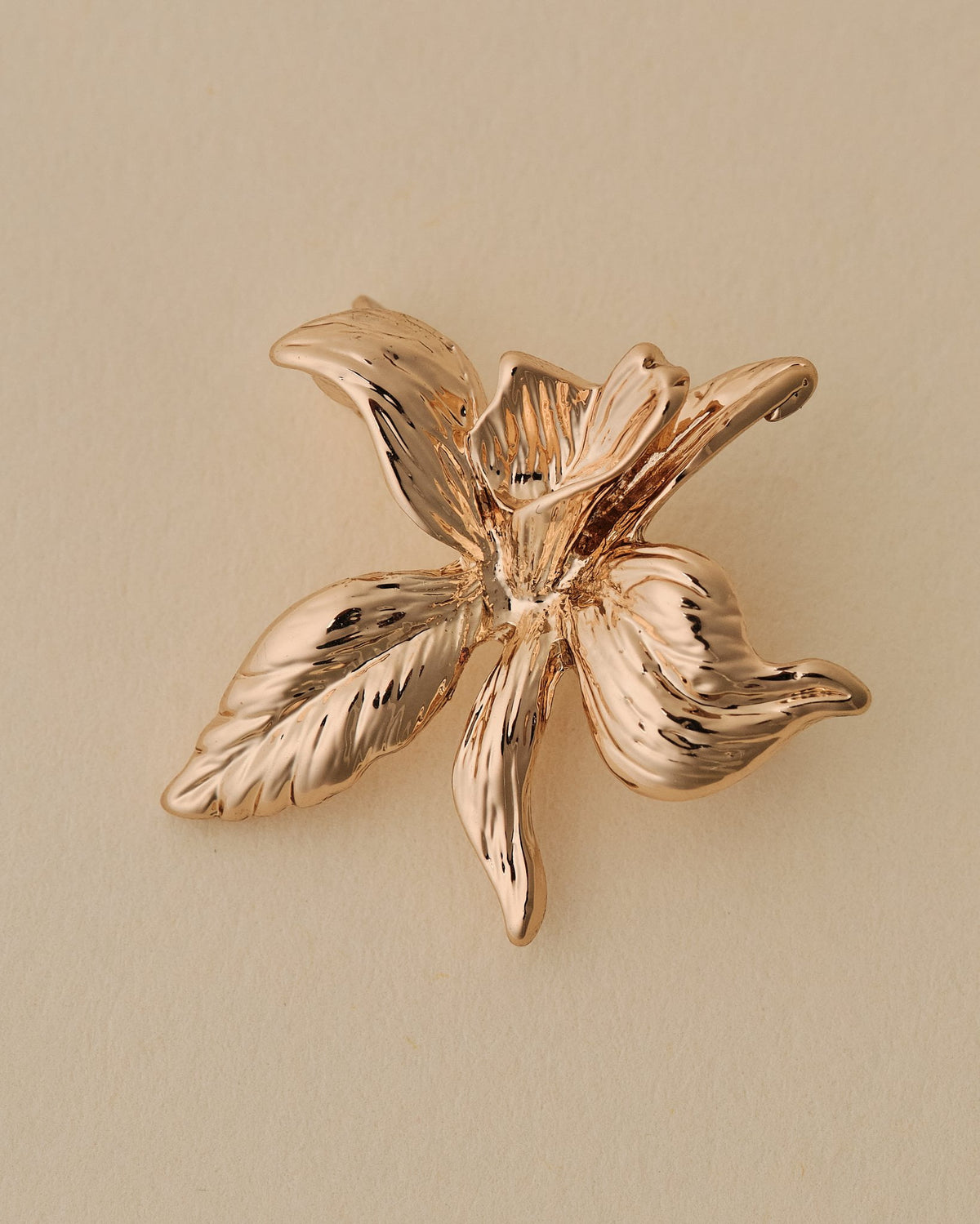 16K Plated Flora Brooch