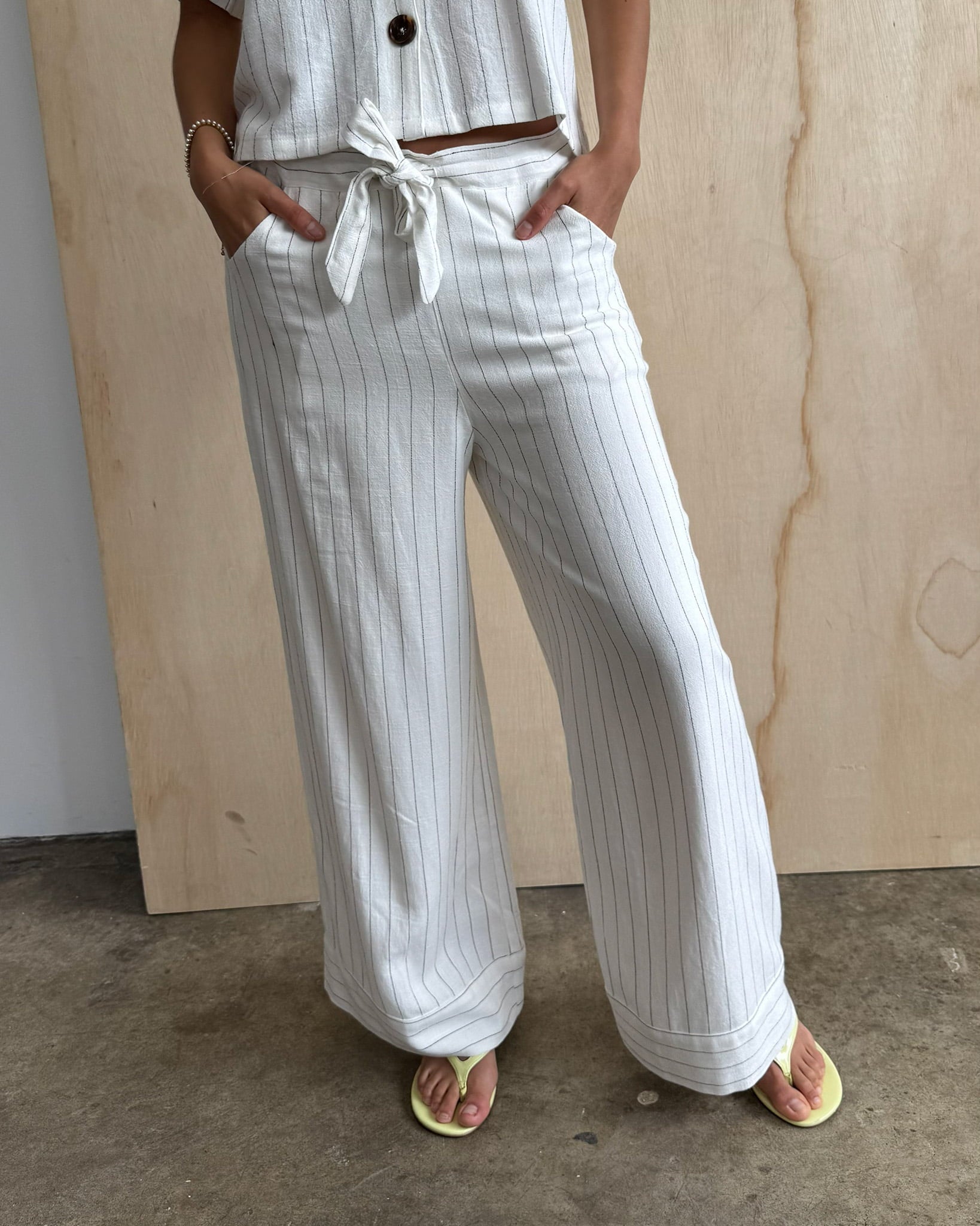 Manwari Pant