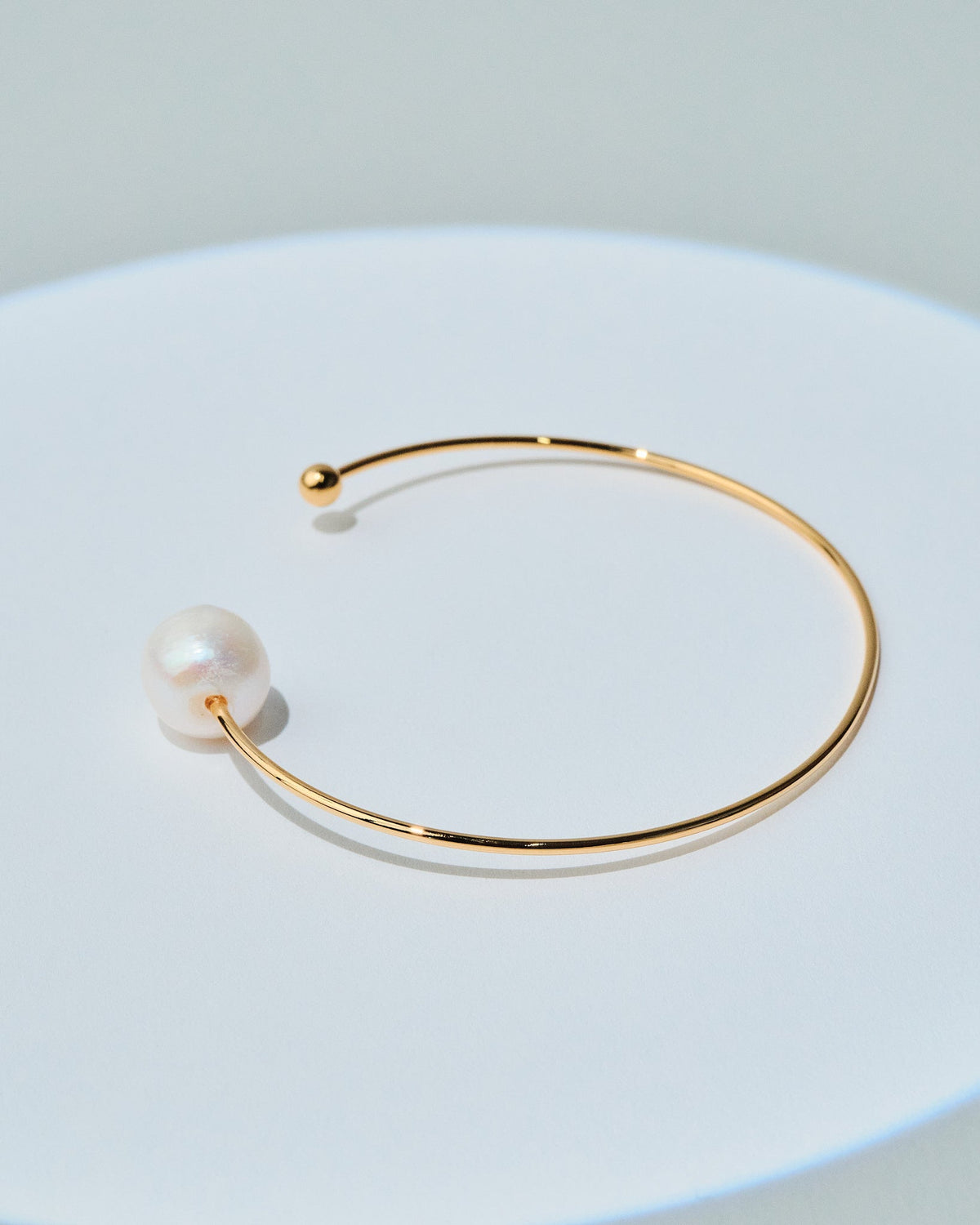 18K Plated Una Perla Cuff