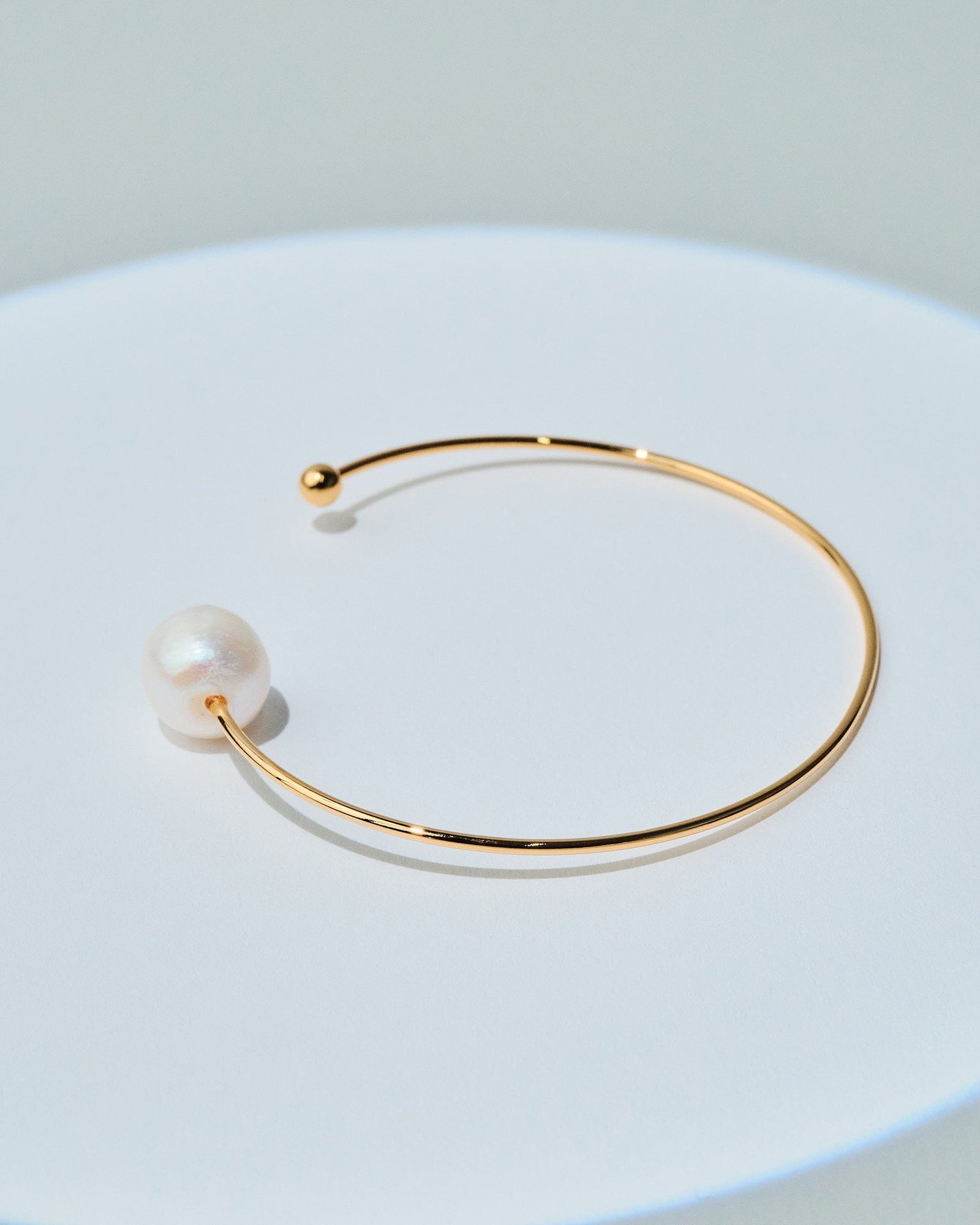 18K Plated Una Perla Cuff