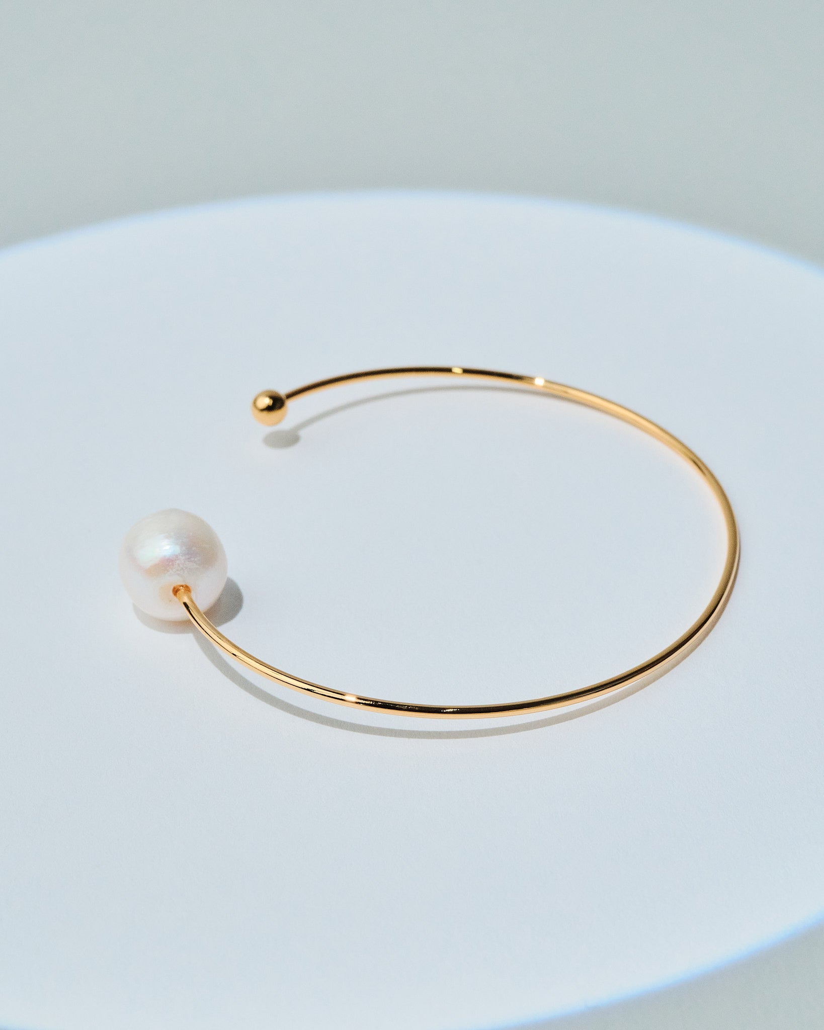 18K Plated Una Perla Cuff