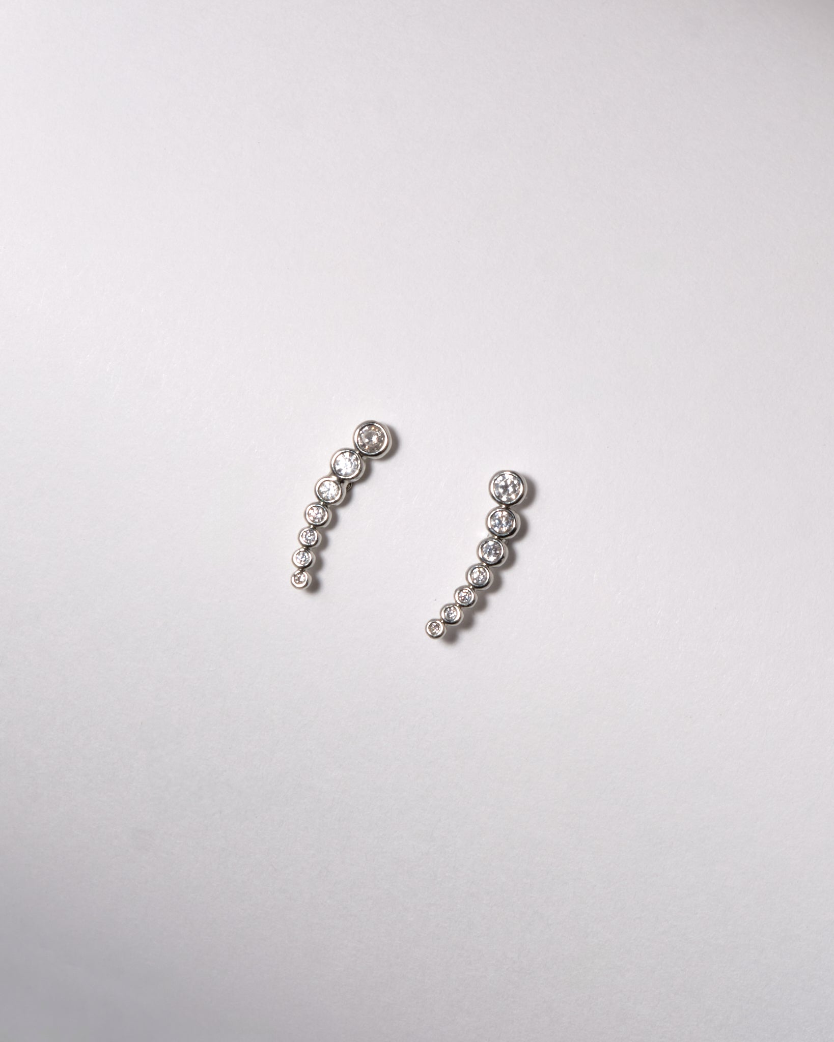 Fina Stud Earrings