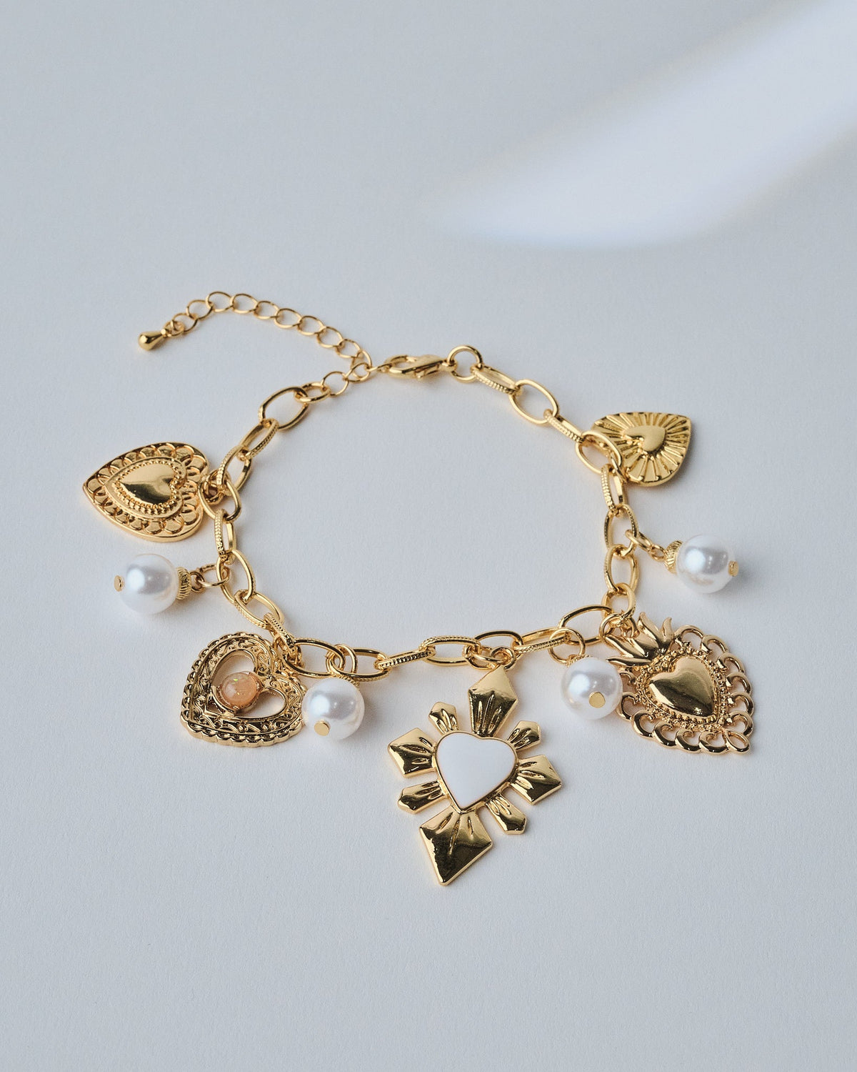 16K Plated Sacred Heart Bracelet